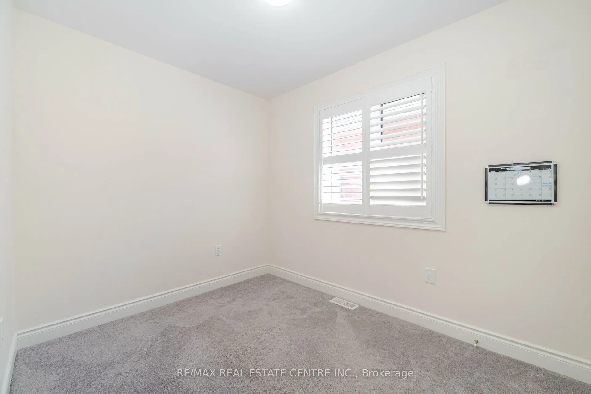 84 Heming Trail