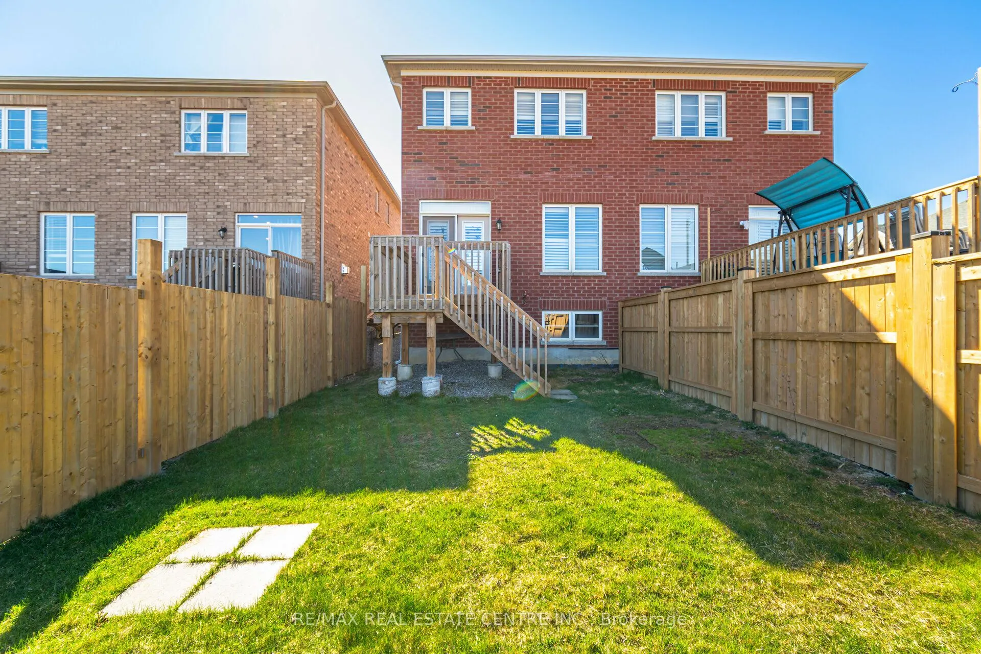 84 Heming Trail