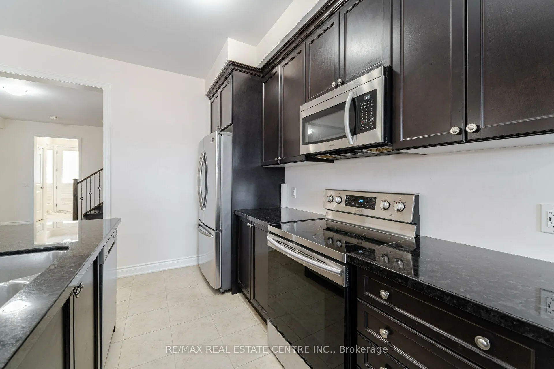 84 Heming Trail