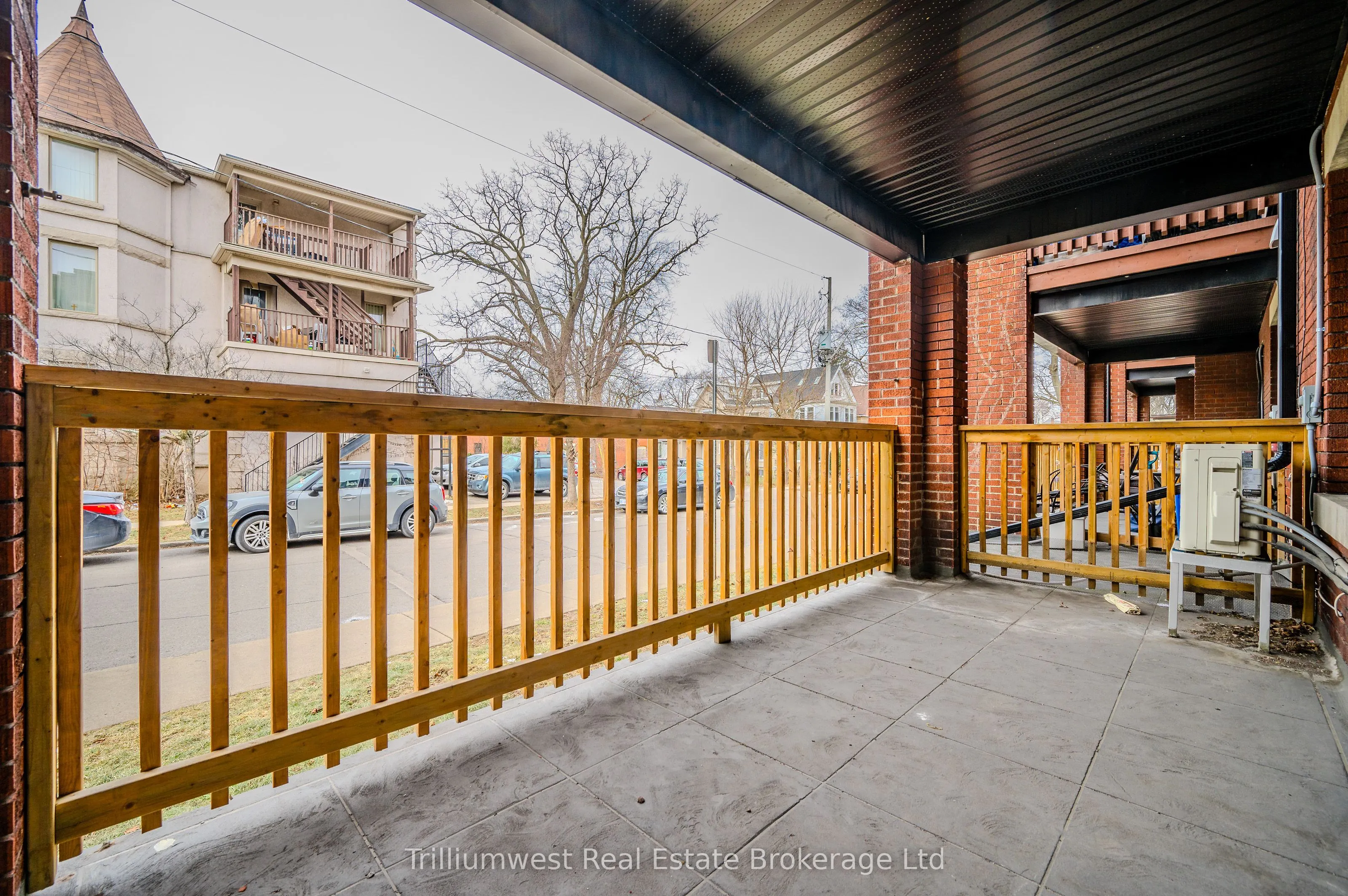 41 Albert Street, #3