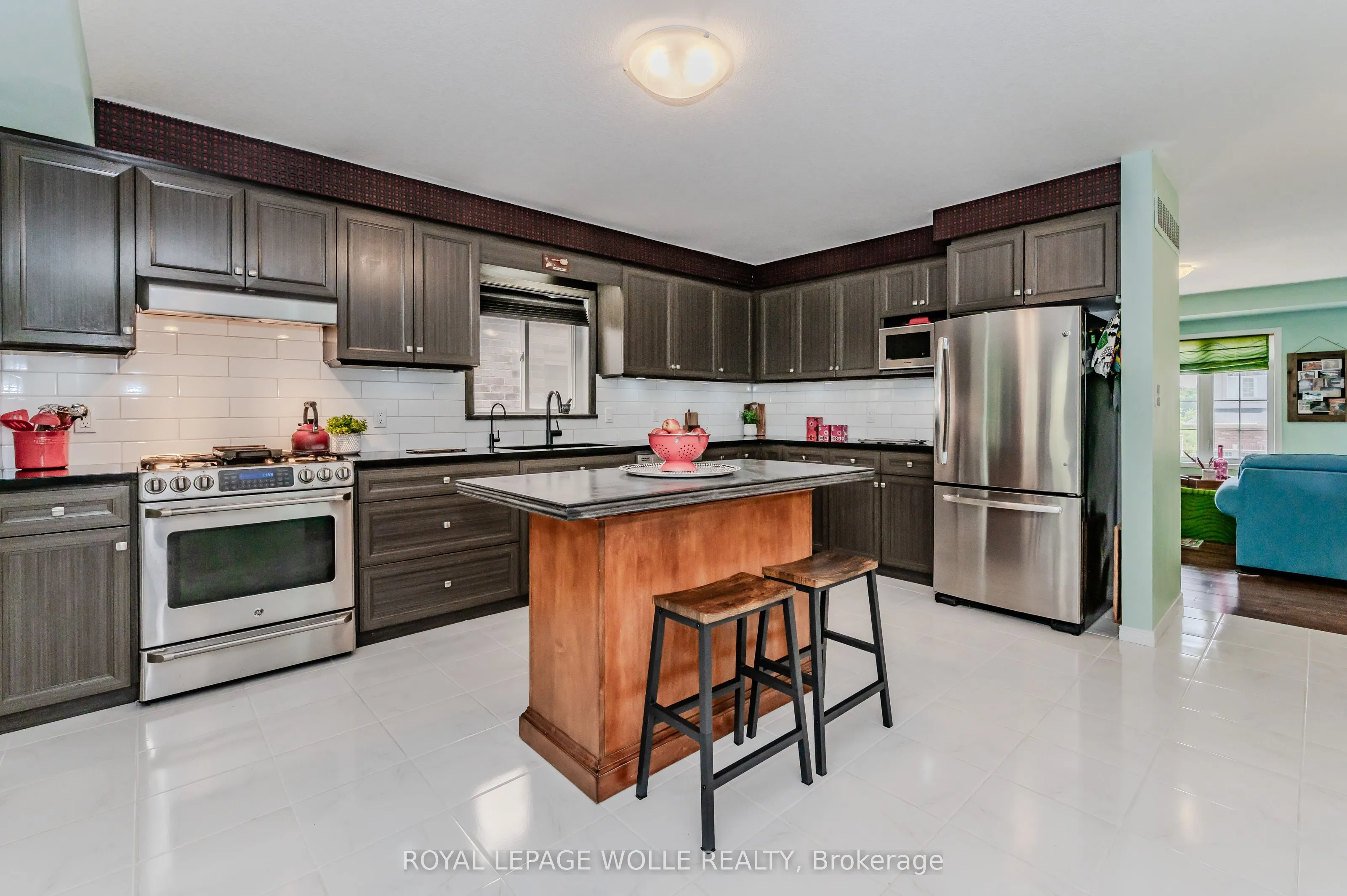 565 Sundew Drive