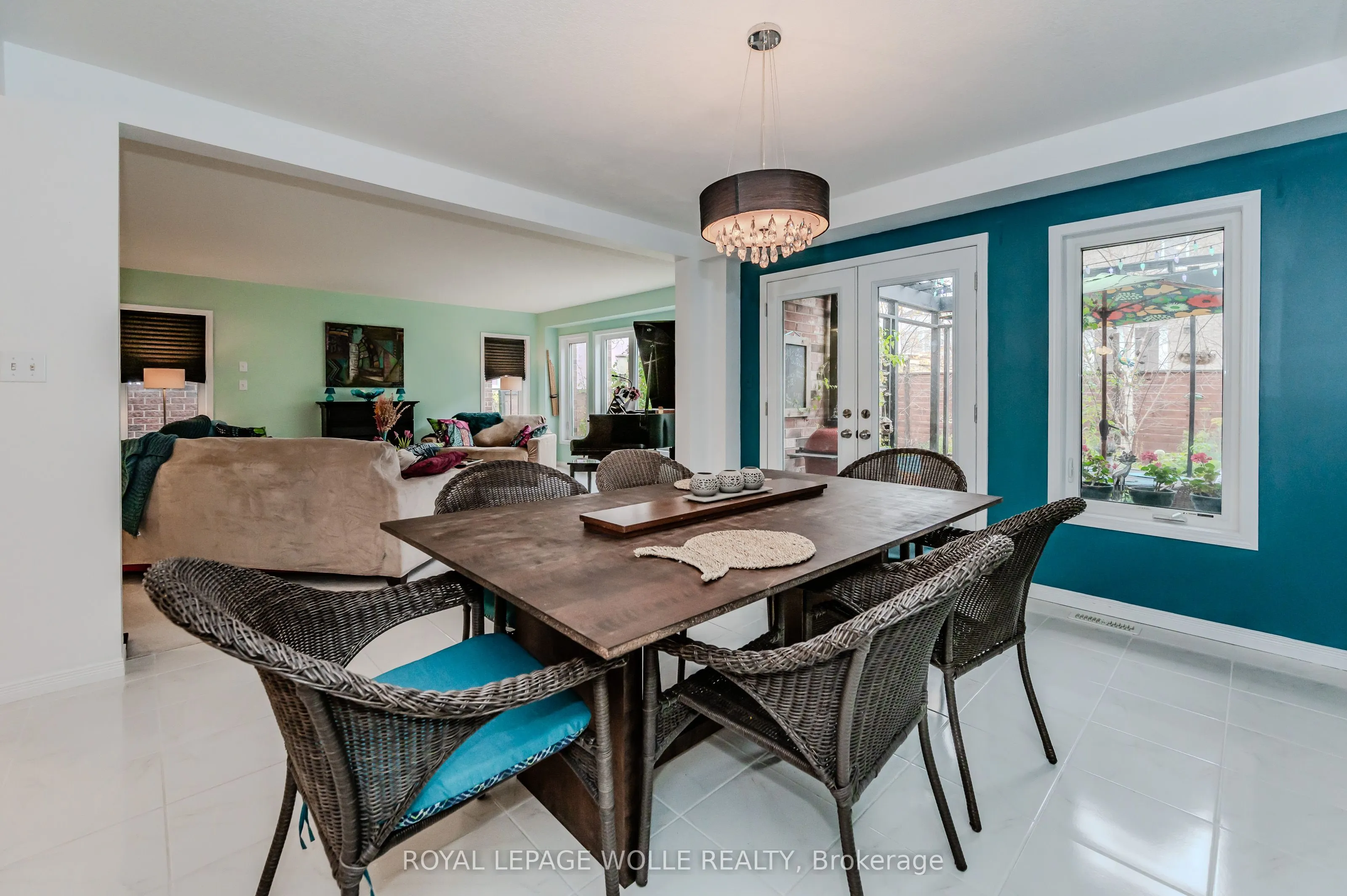 565 Sundew Drive