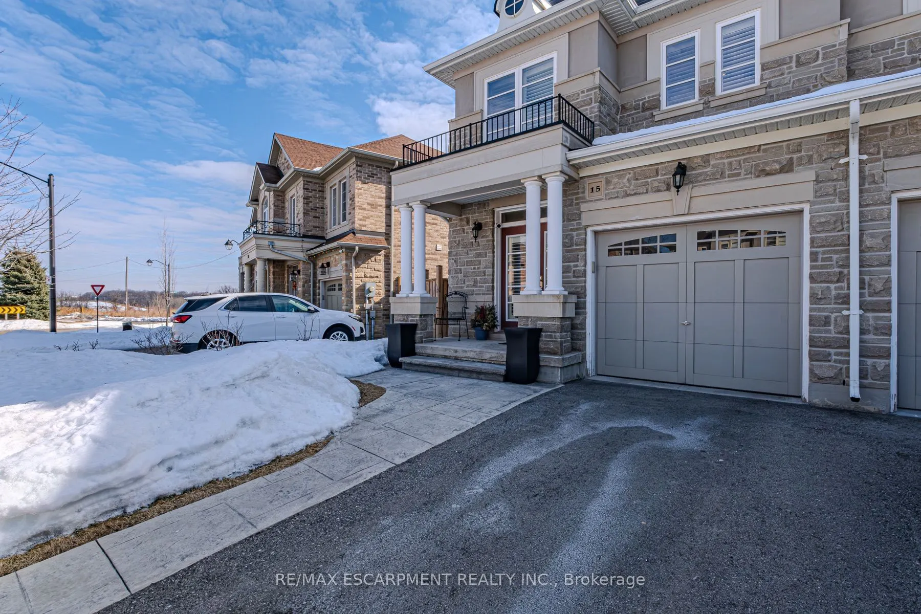 15 Summerberry Way