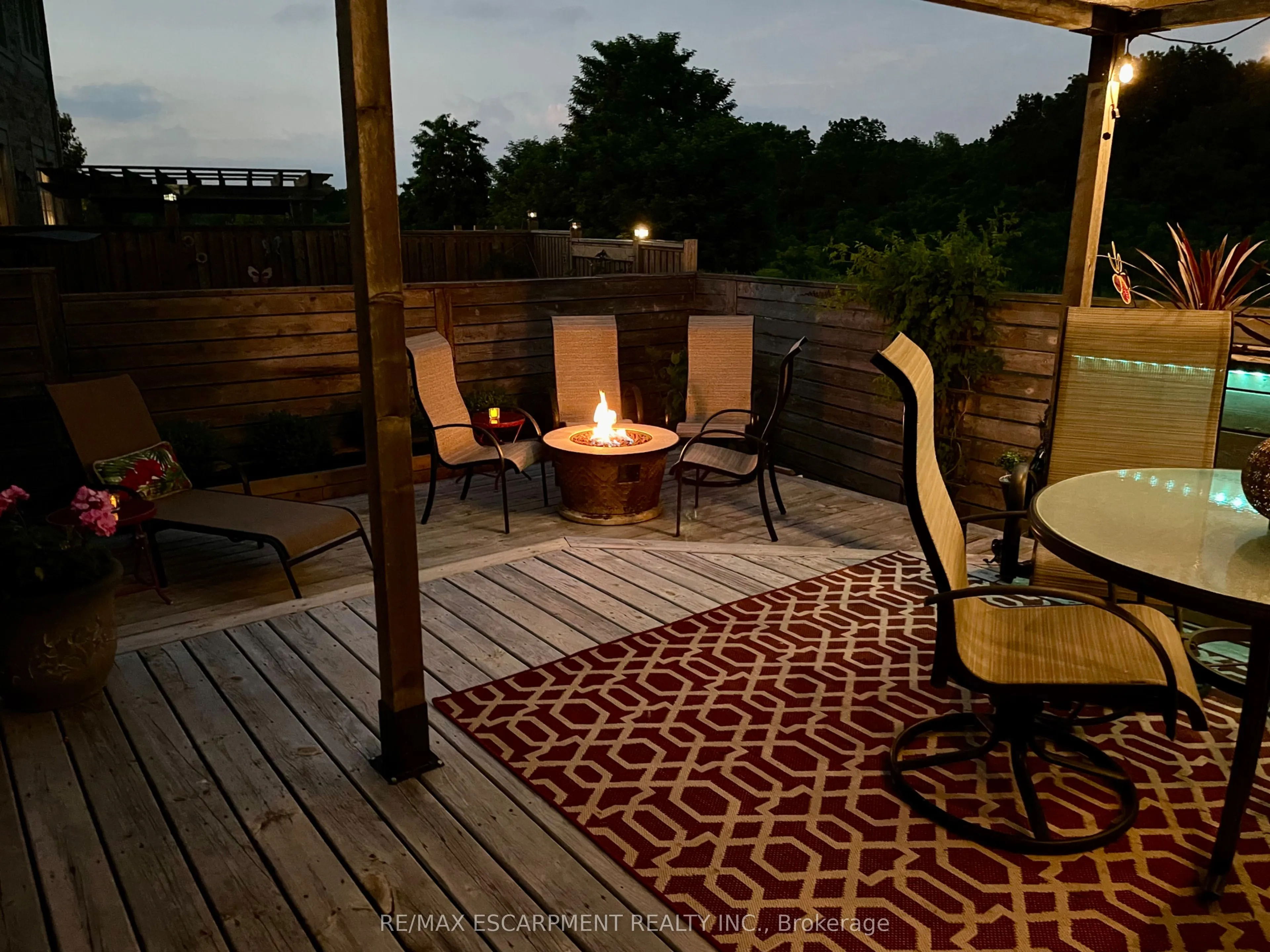 15 Summerberry Way
