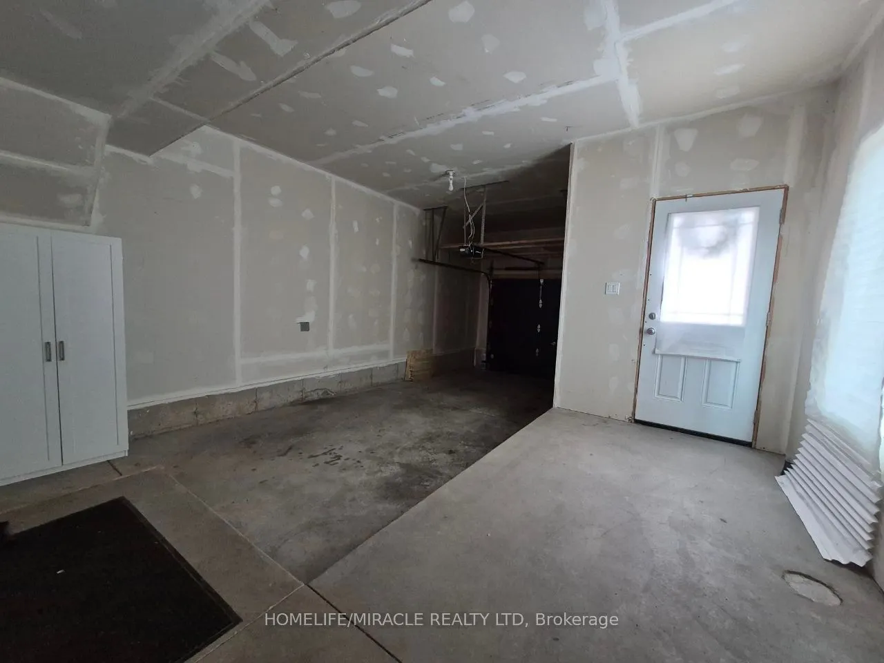 107 Westra Drive, #28
