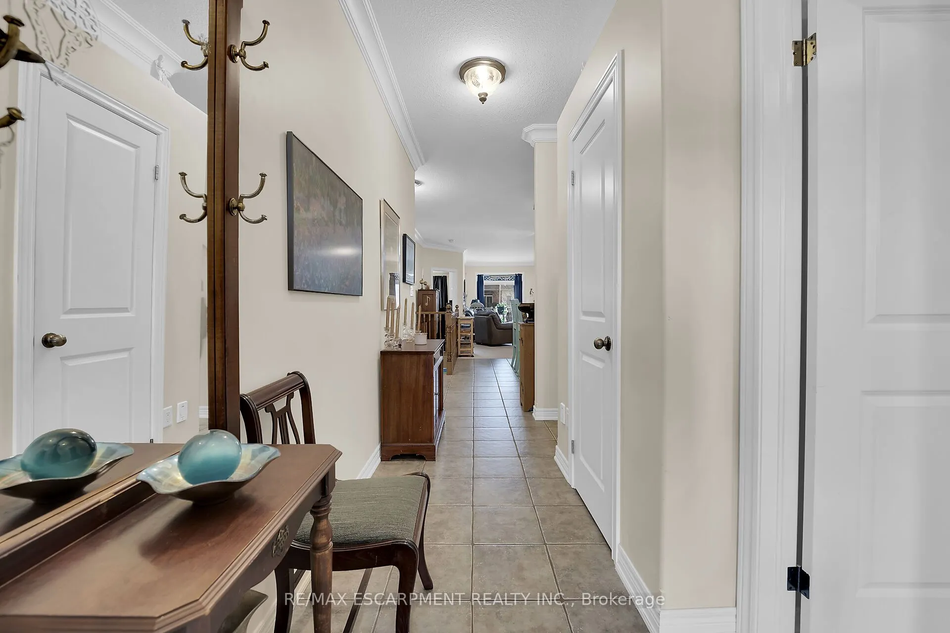 15 Iron Bridge Court
