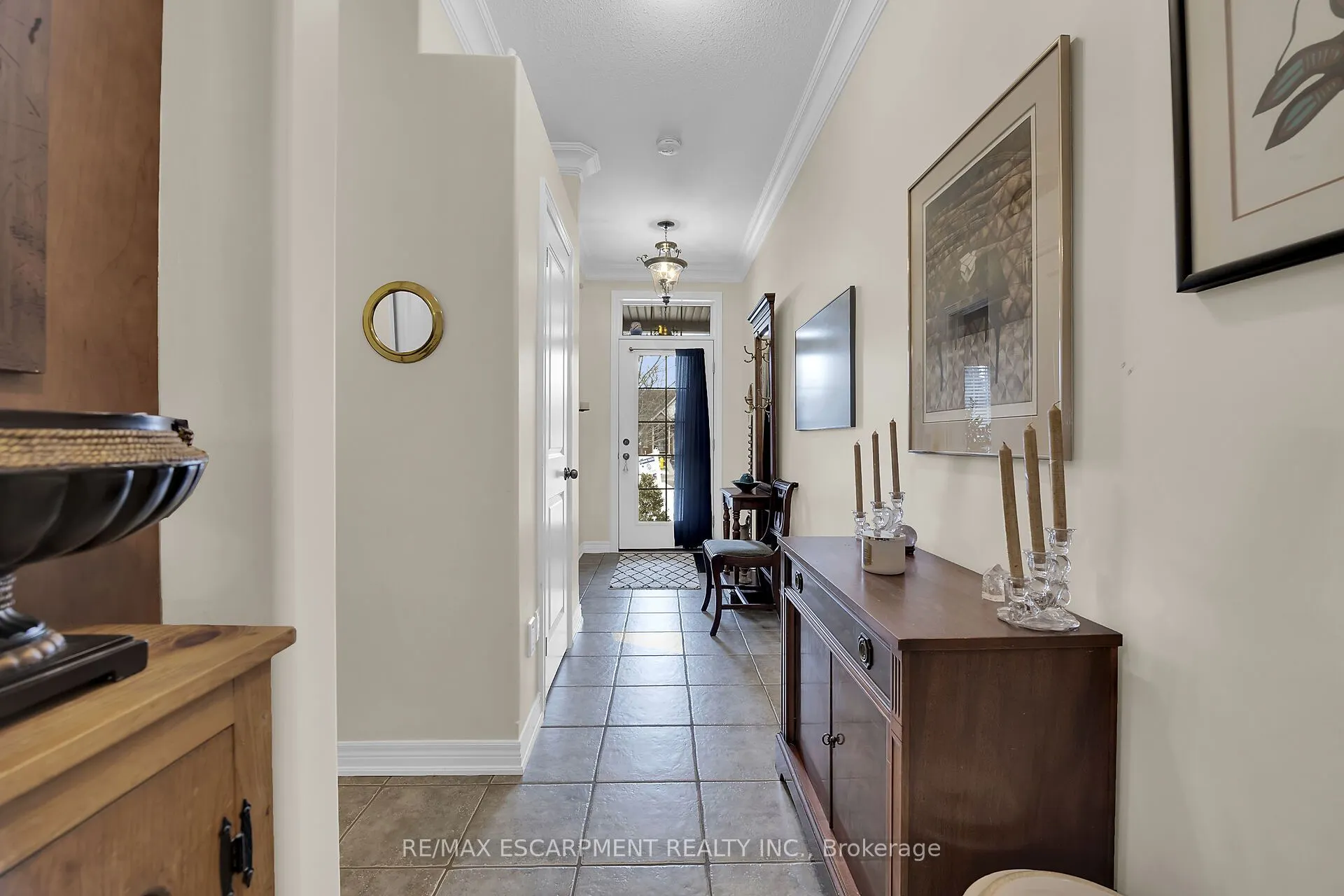 15 Iron Bridge Court