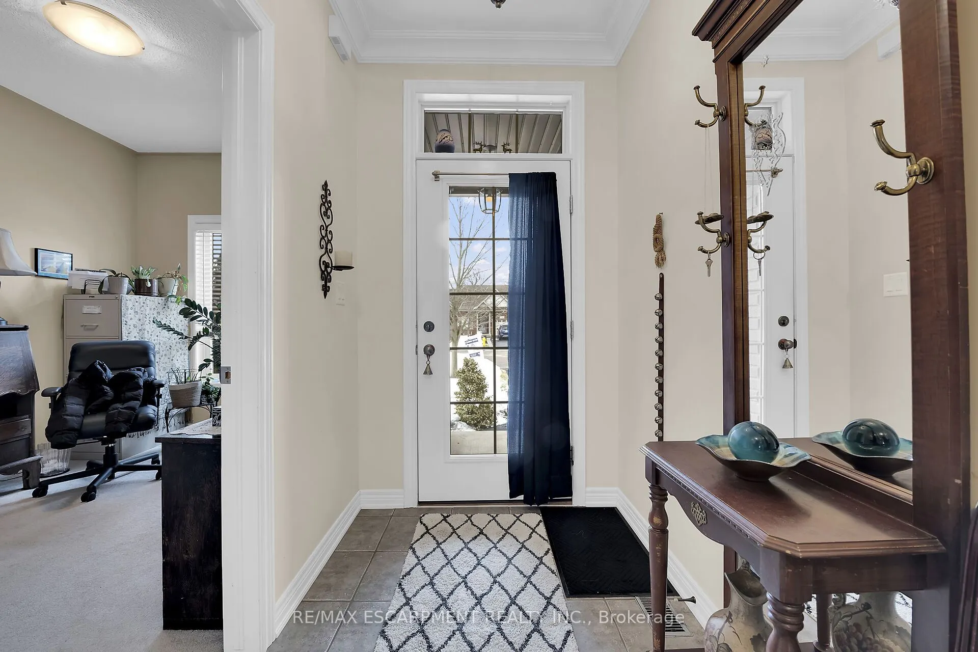 15 Iron Bridge Court