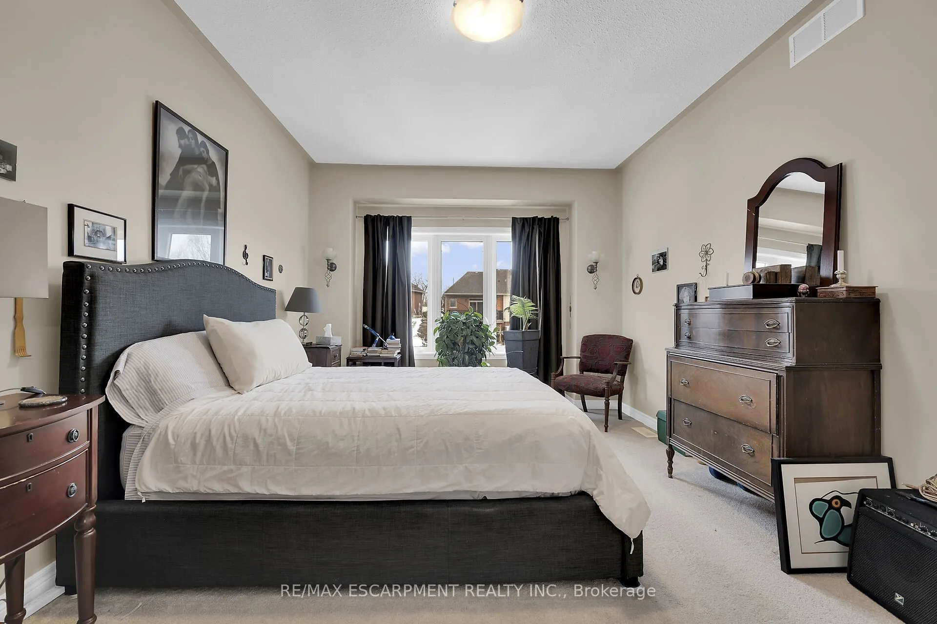 15 Iron Bridge Court