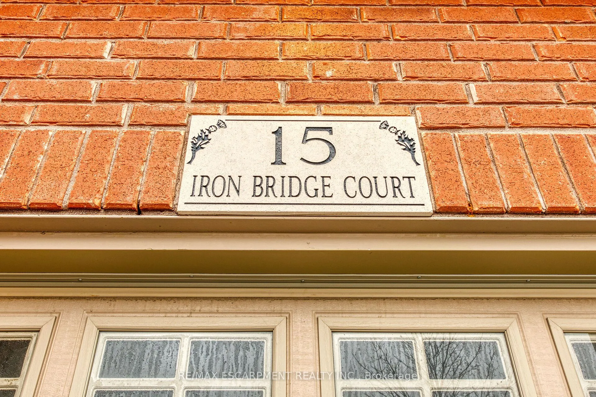 15 Iron Bridge Court