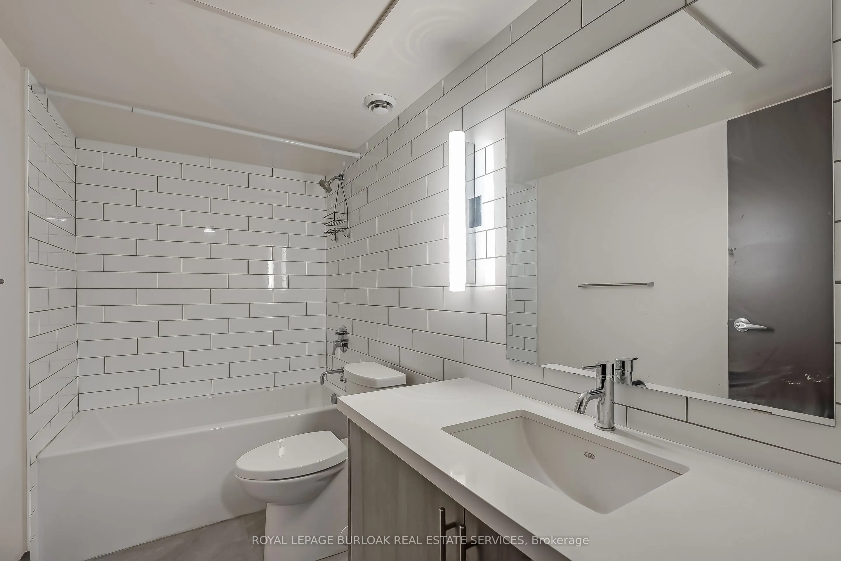 121 King Street E, #103