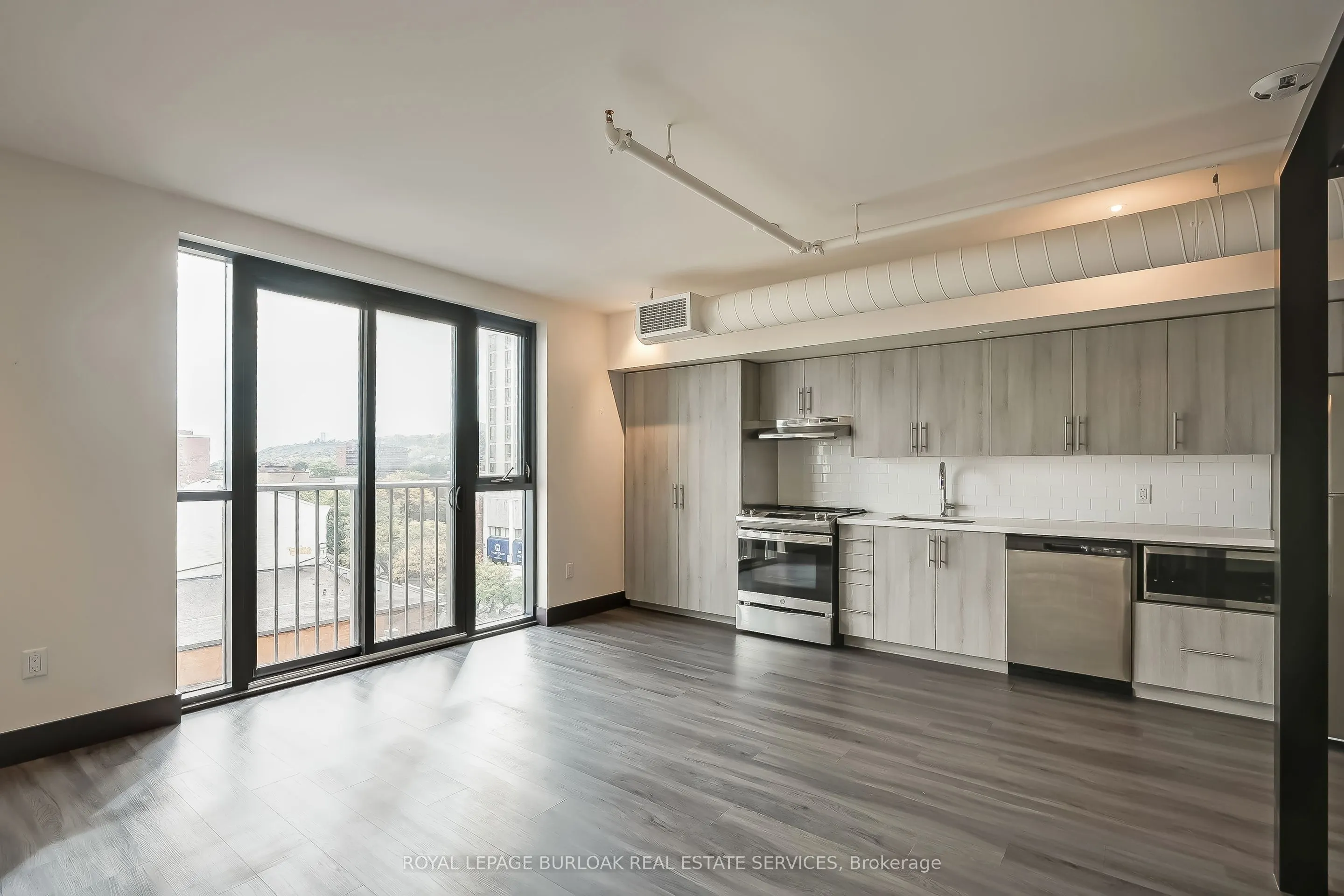121 King Street E, #103