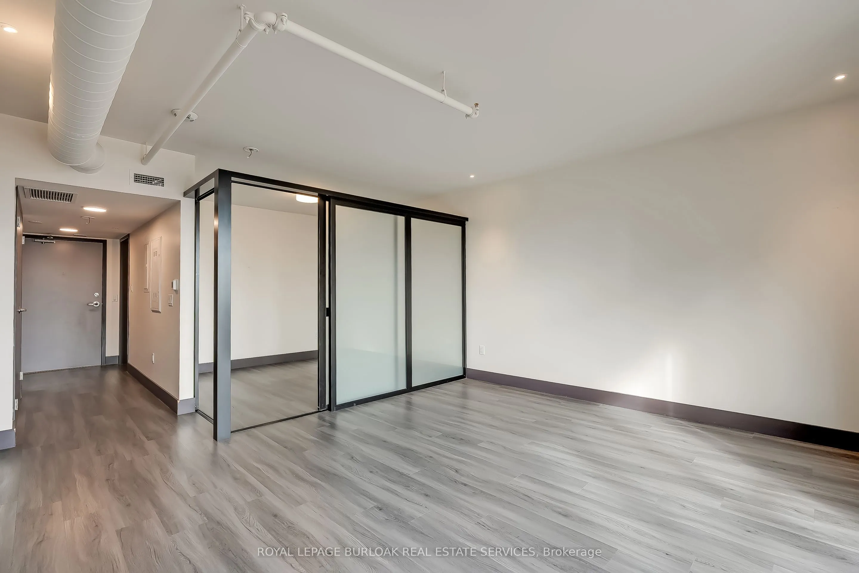 121 King Street E, #103