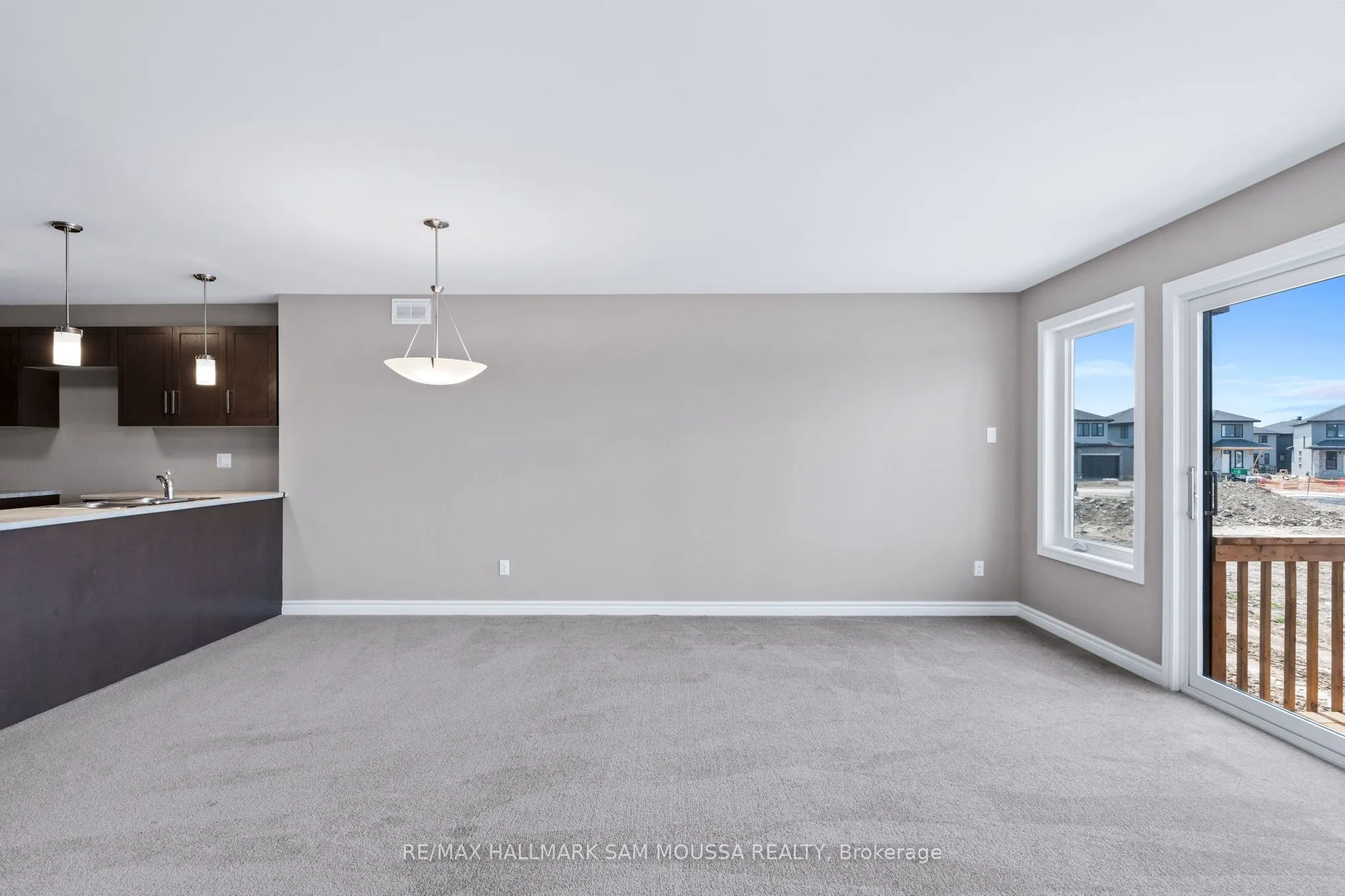 76 O'DONOVAN Drive