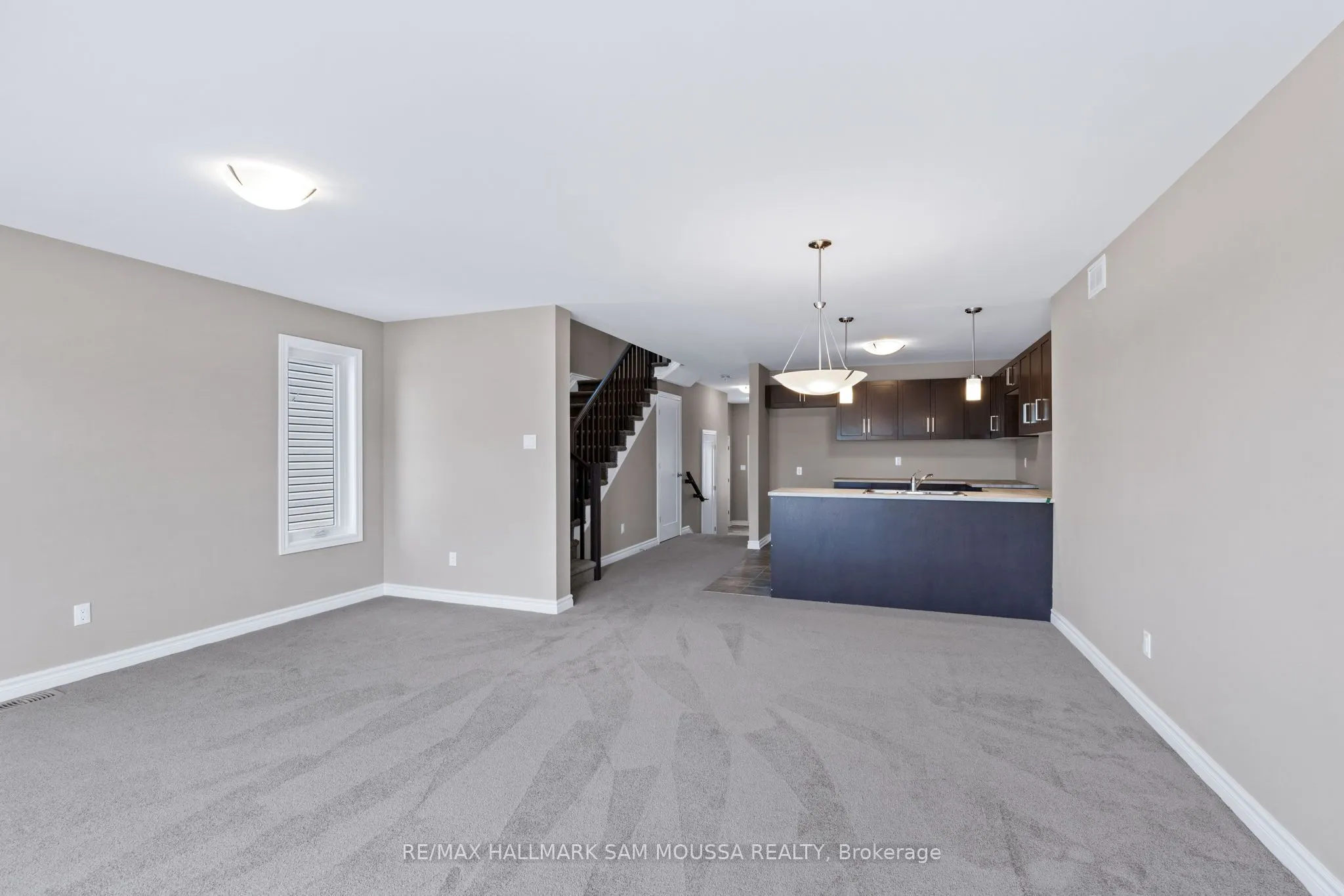 76 O'DONOVAN Drive