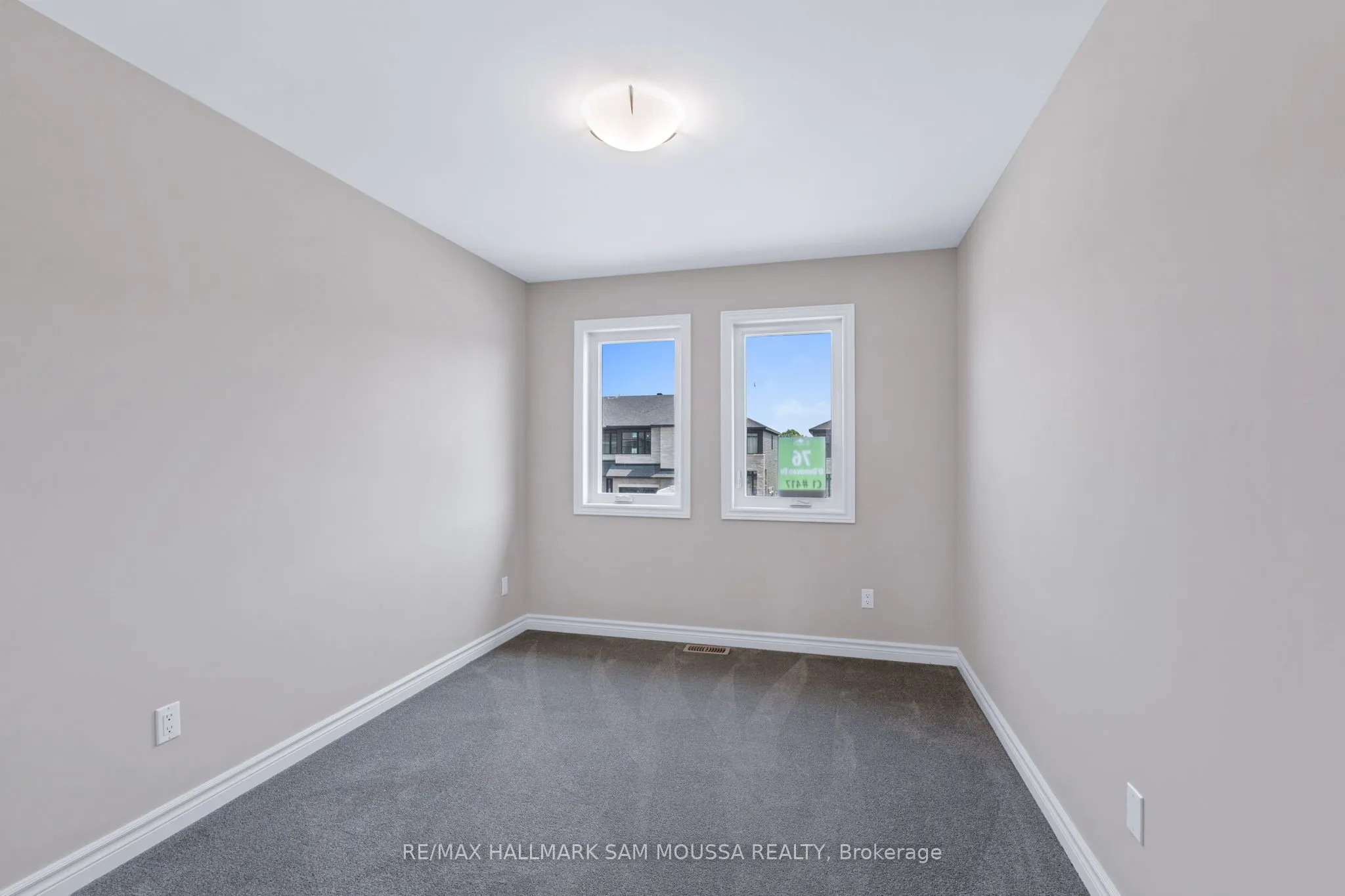 76 O'DONOVAN Drive