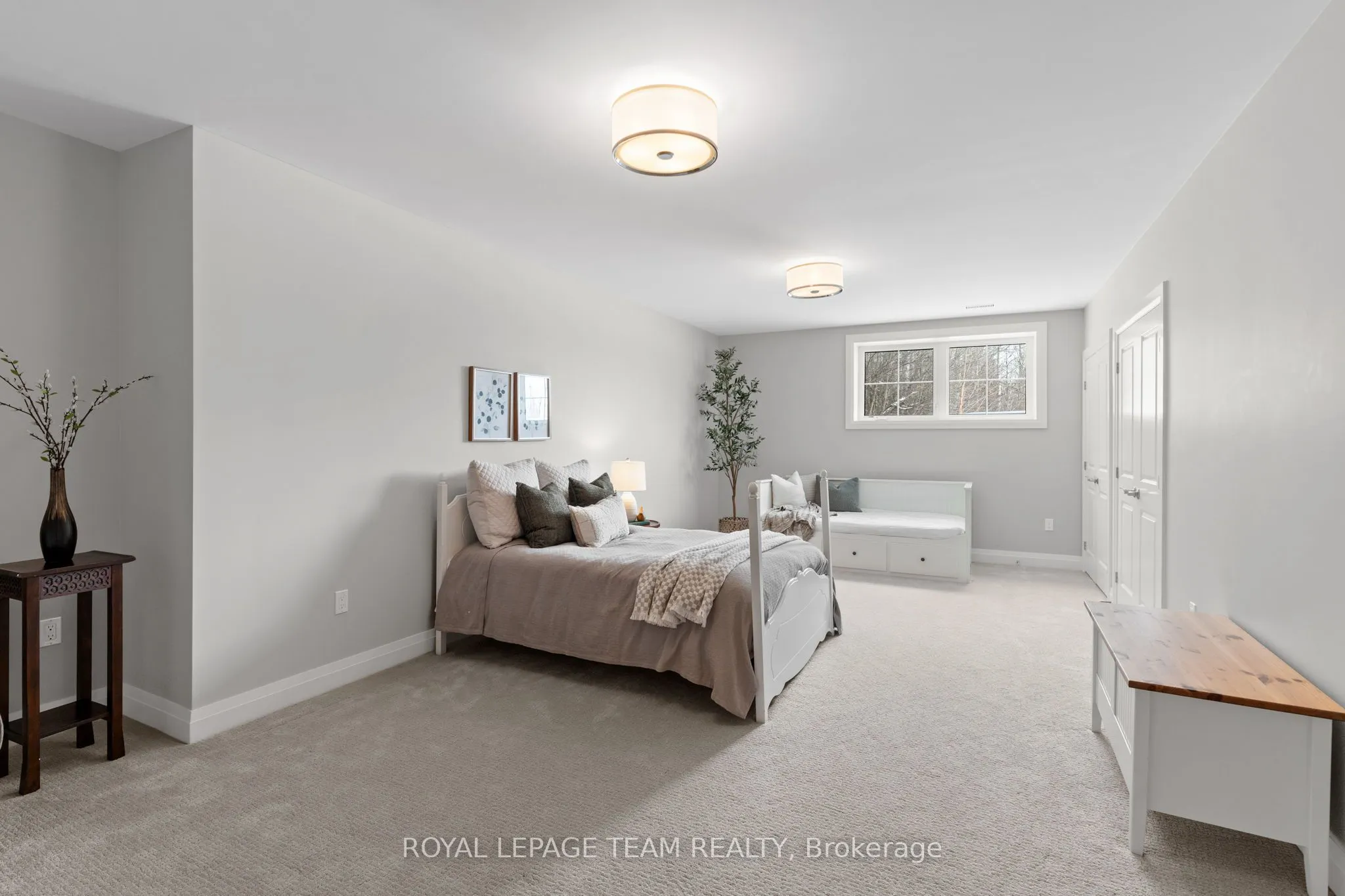 1140 Meadowshire Way