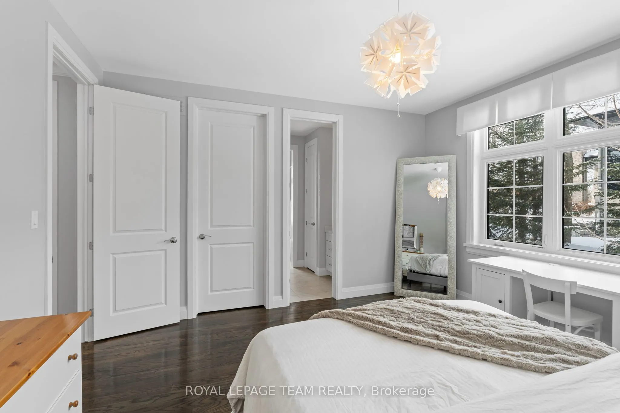 1140 Meadowshire Way