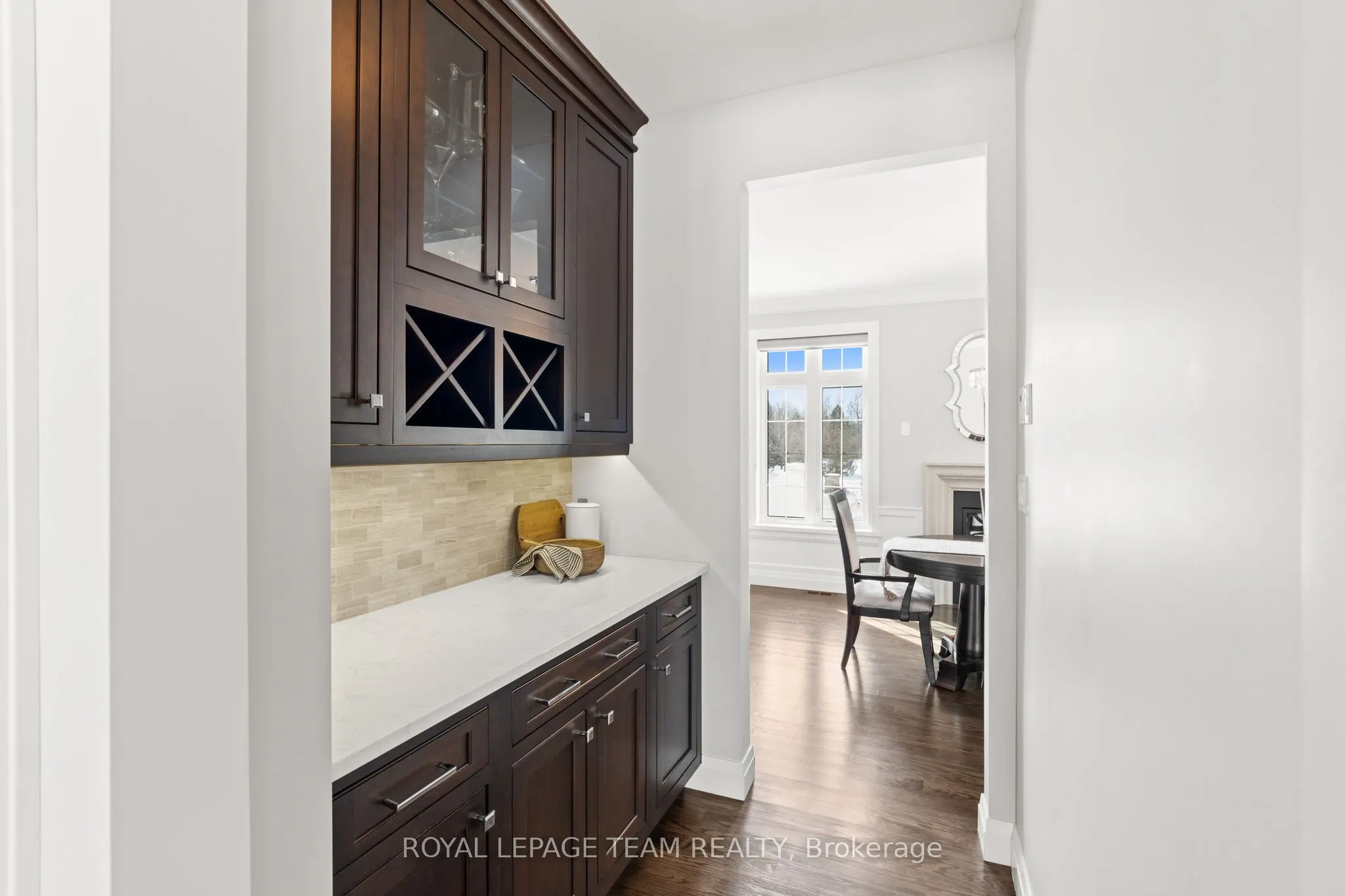 1140 Meadowshire Way