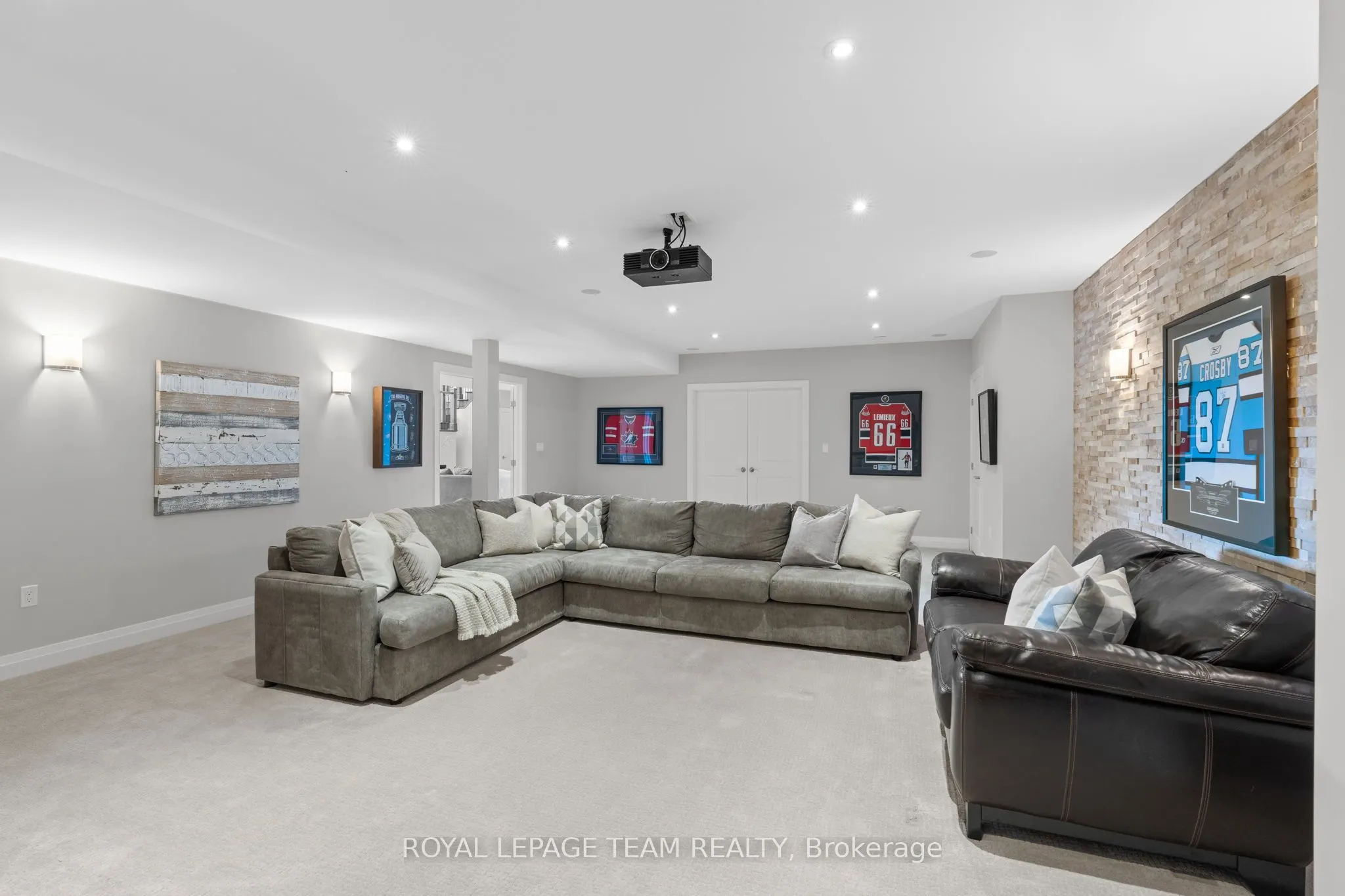 1140 Meadowshire Way