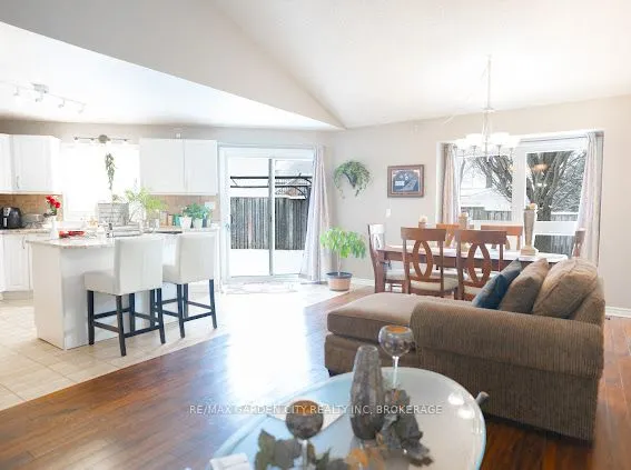 7370 Monastery Drive, #4