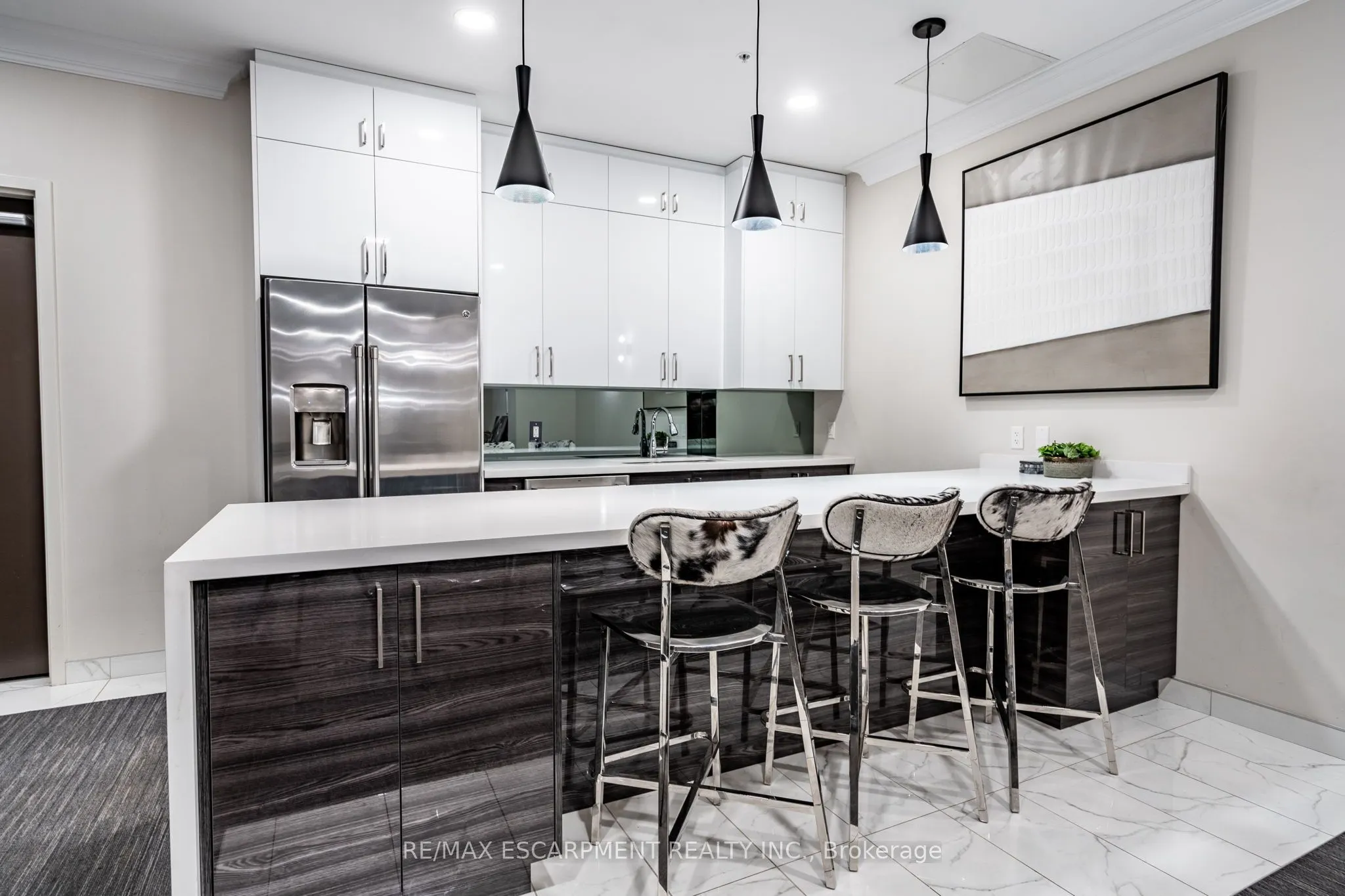 118 KING Street E, #820