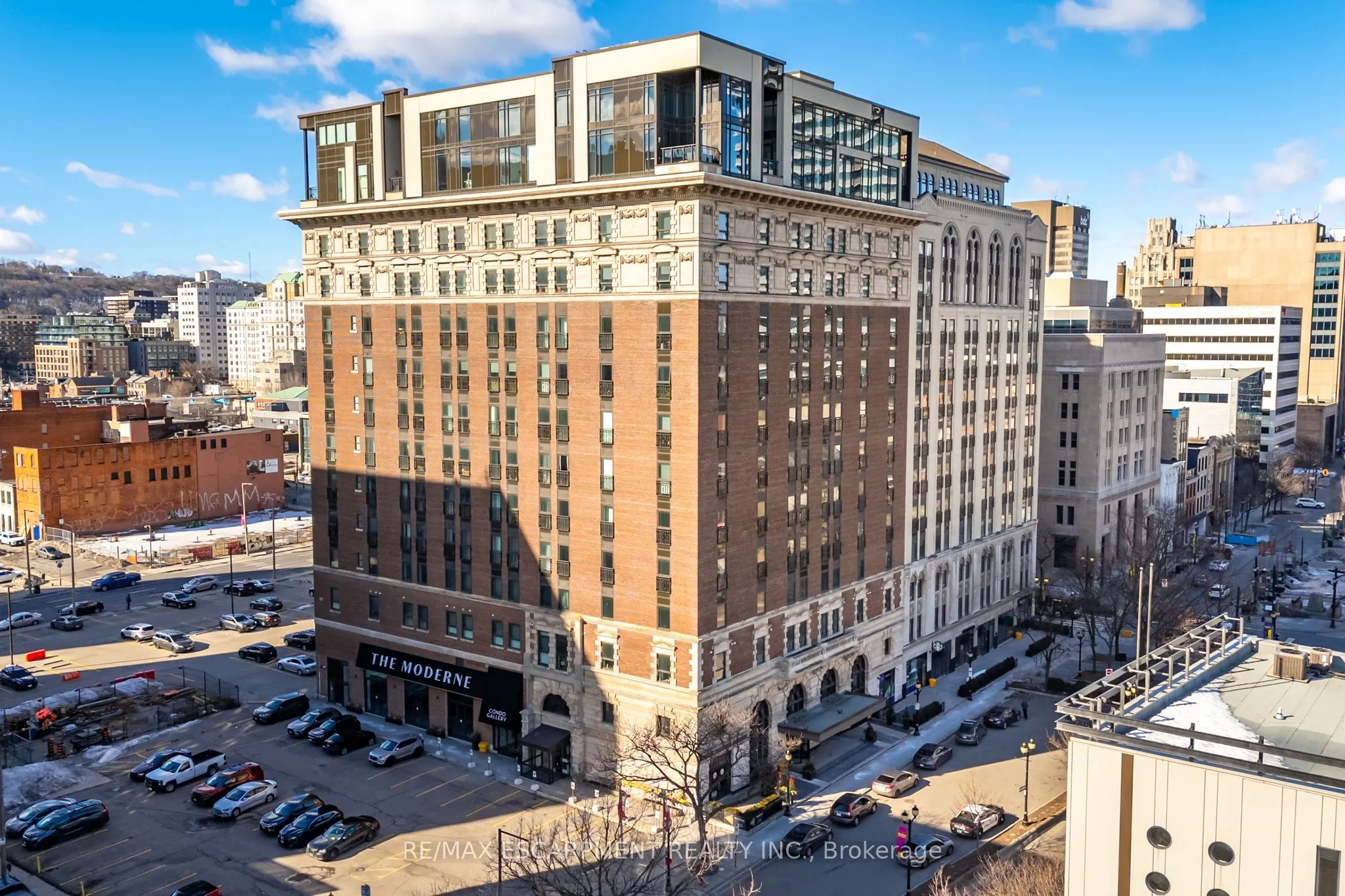 118 KING Street E, #820