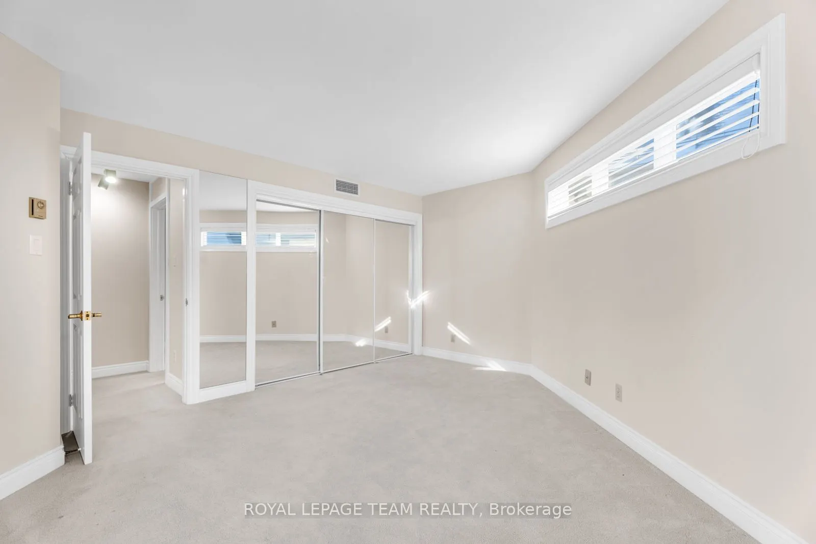 292 Laurier Avenue, #9