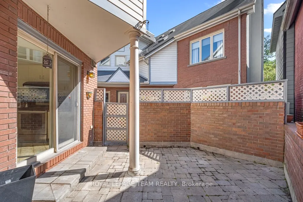 292 Laurier Avenue, #9