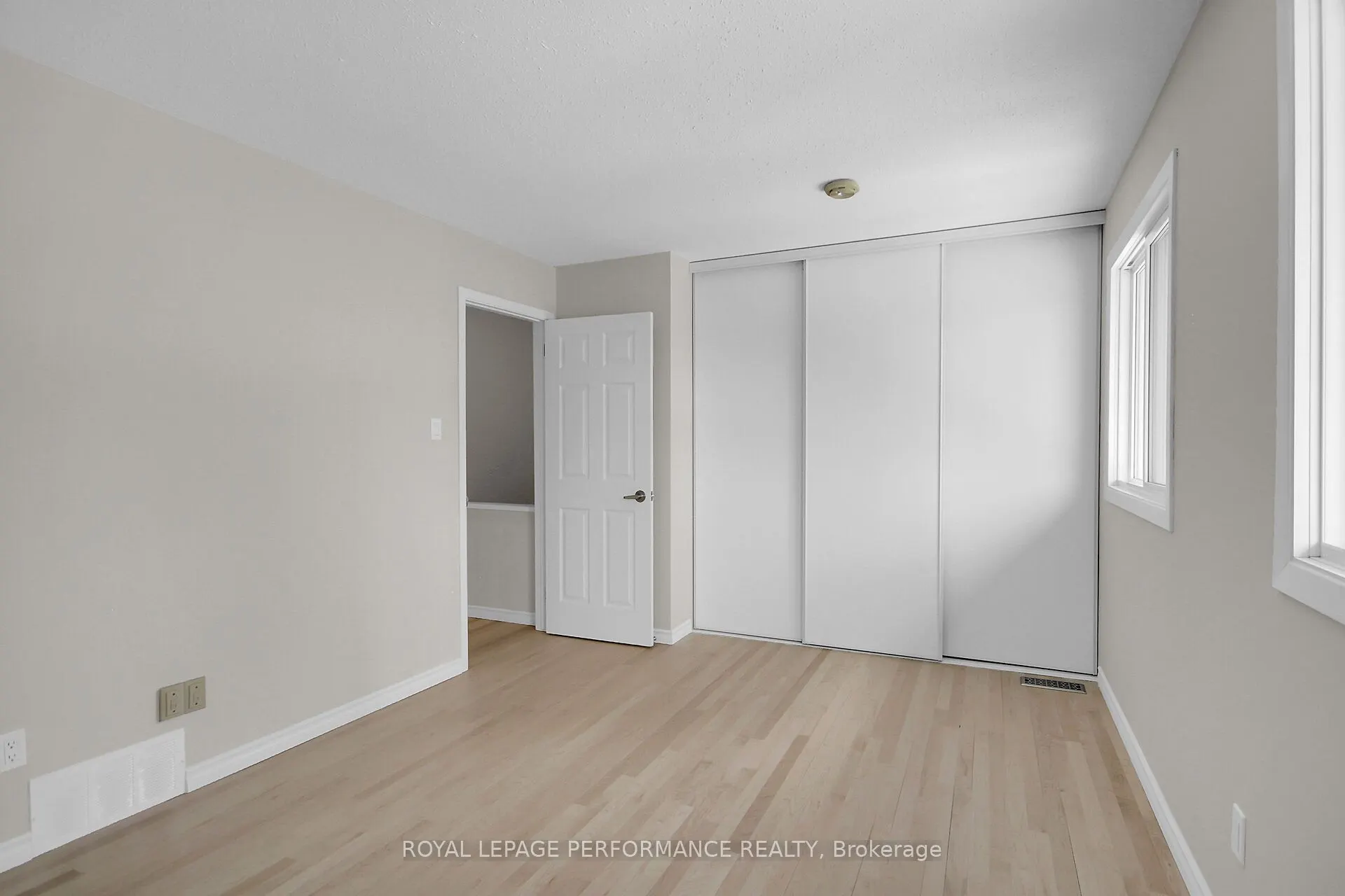 1290 Cahill Drive #11