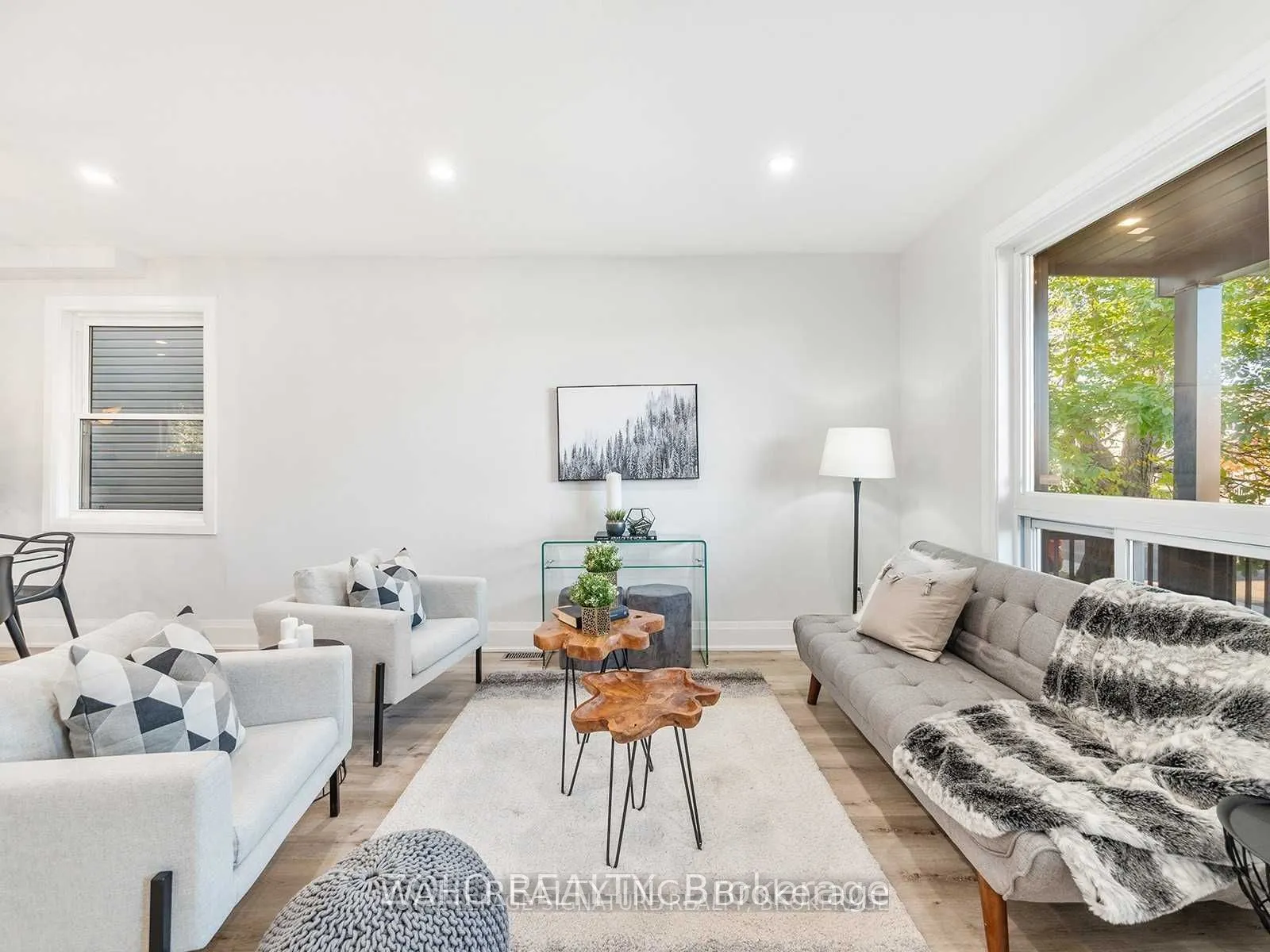 28 Albemarle Street