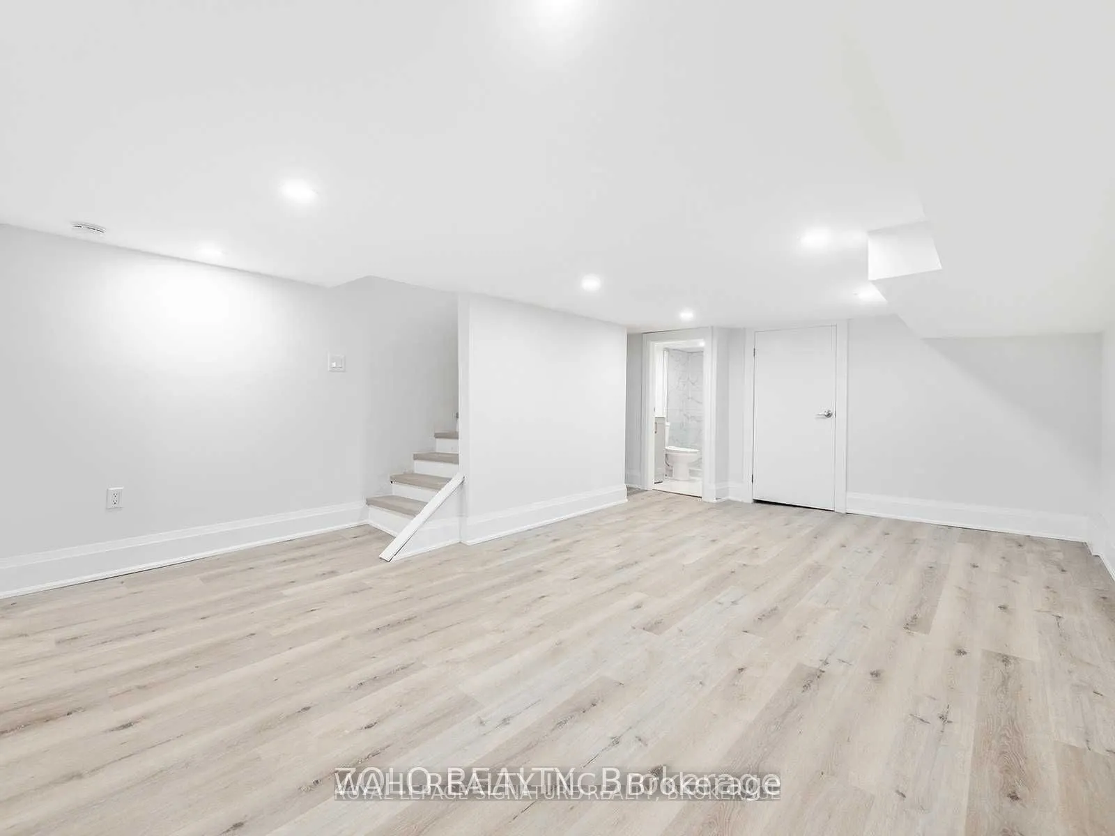 28 Albemarle Street