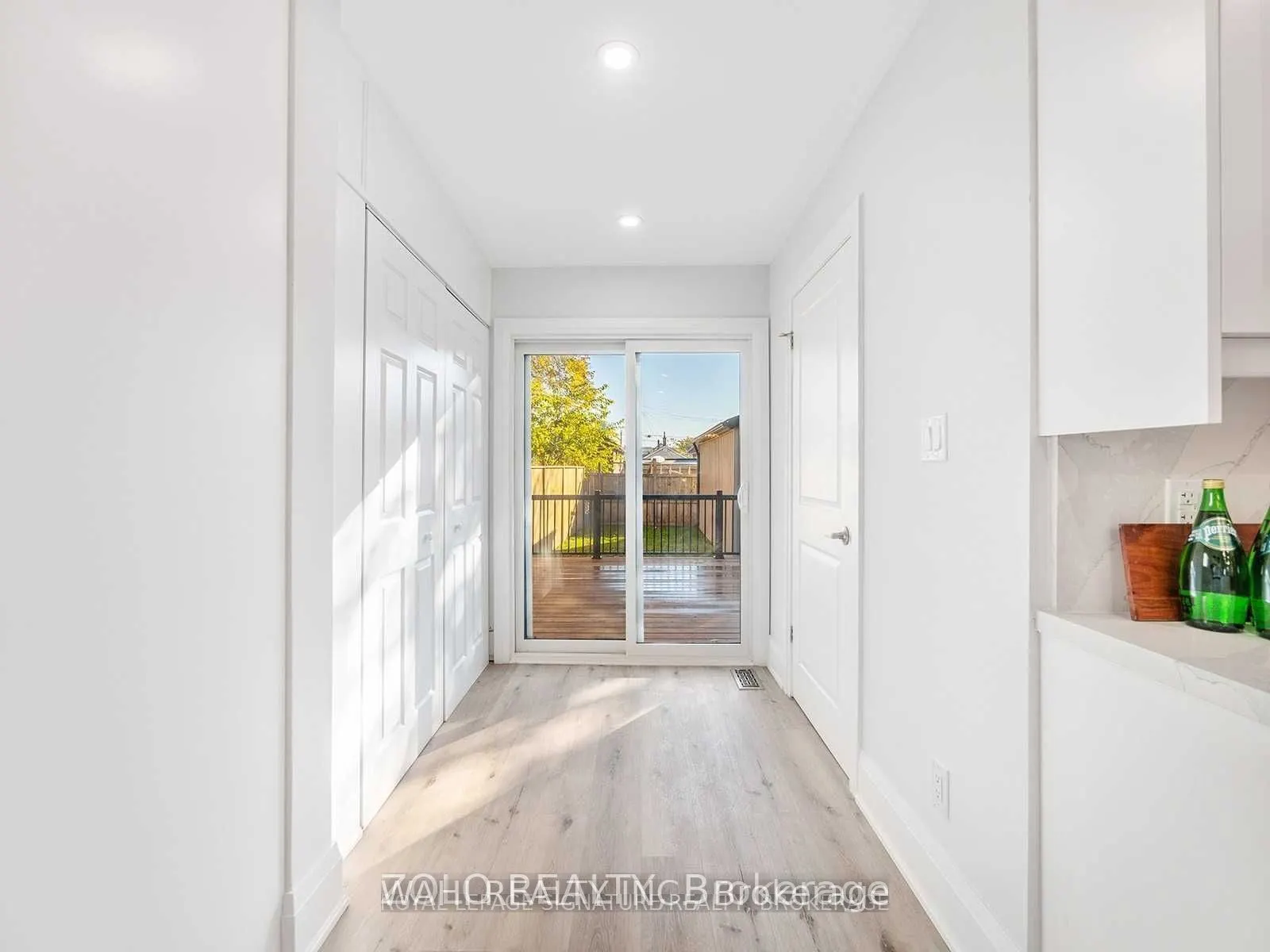 28 Albemarle Street