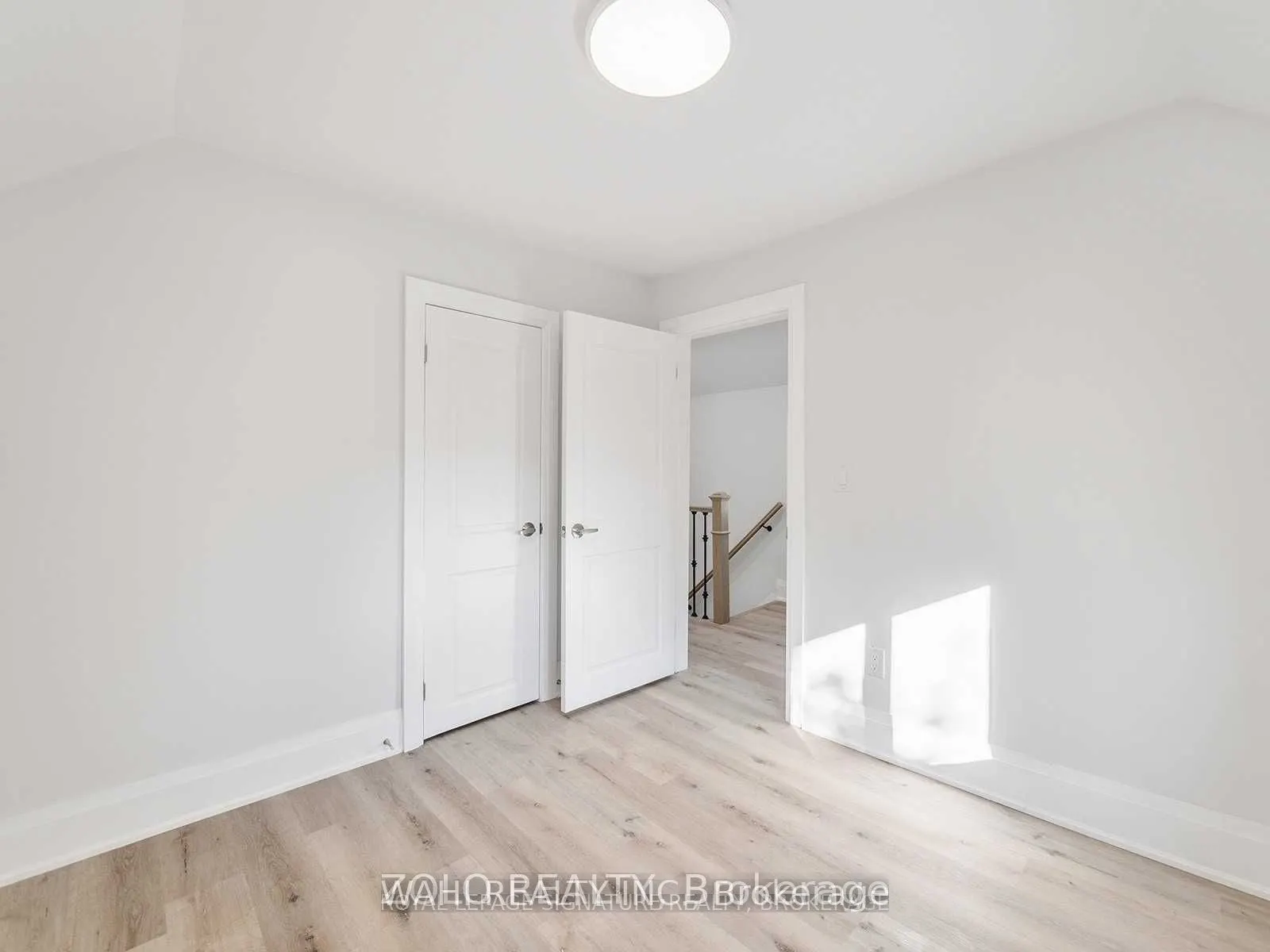 28 Albemarle Street