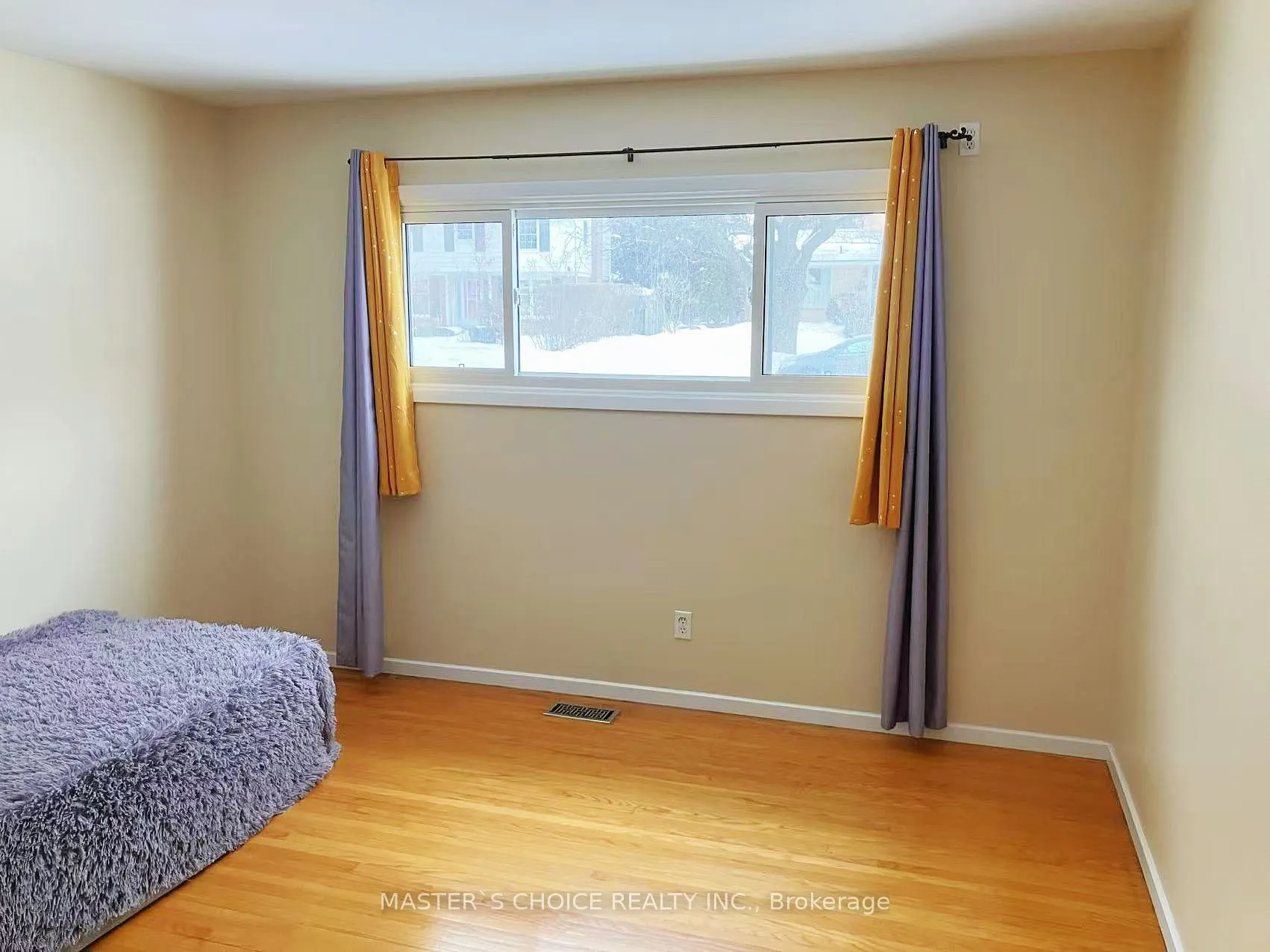 57 Ripplewood Crescent #Upper