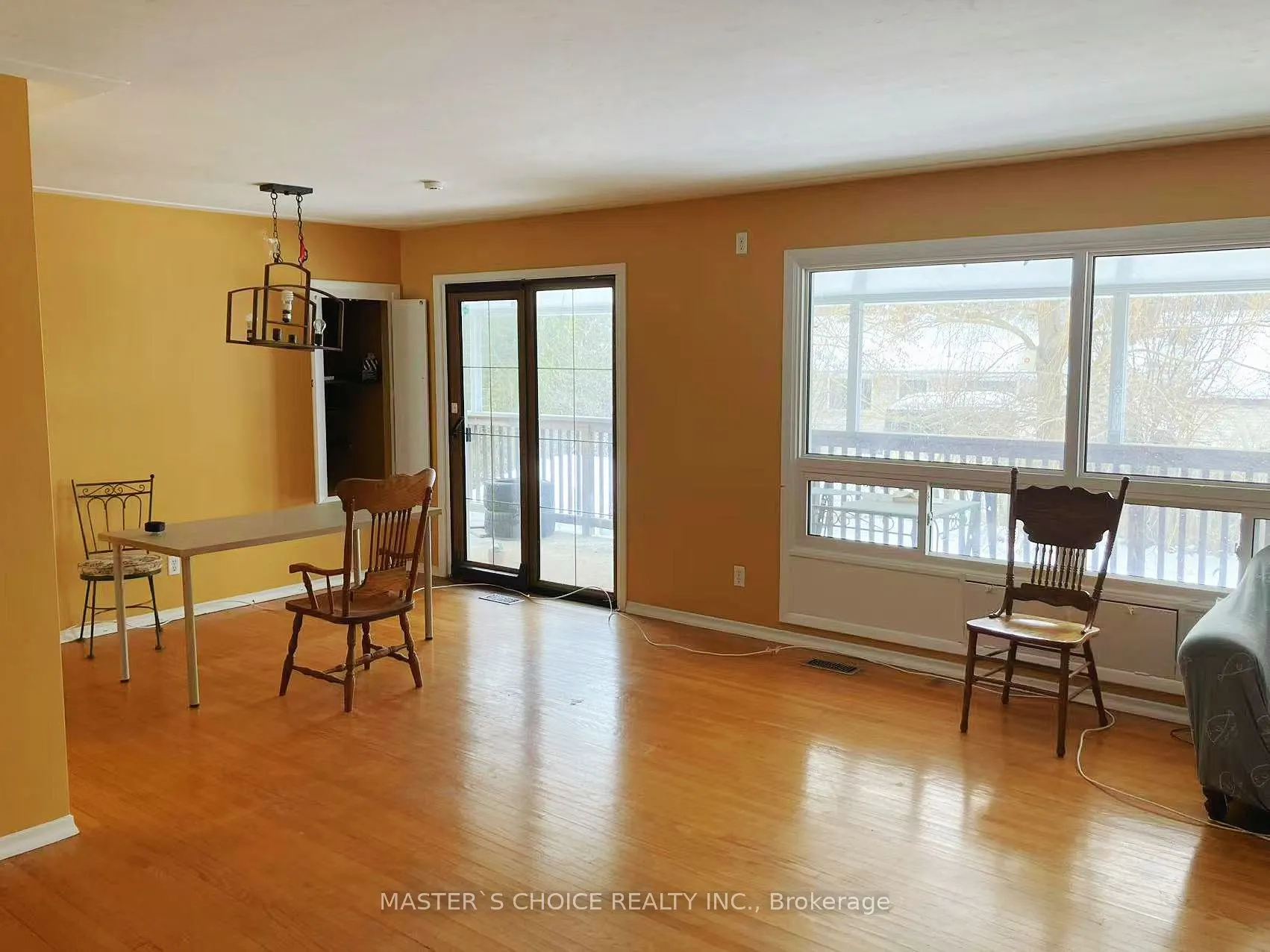 57 Ripplewood Crescent #Upper