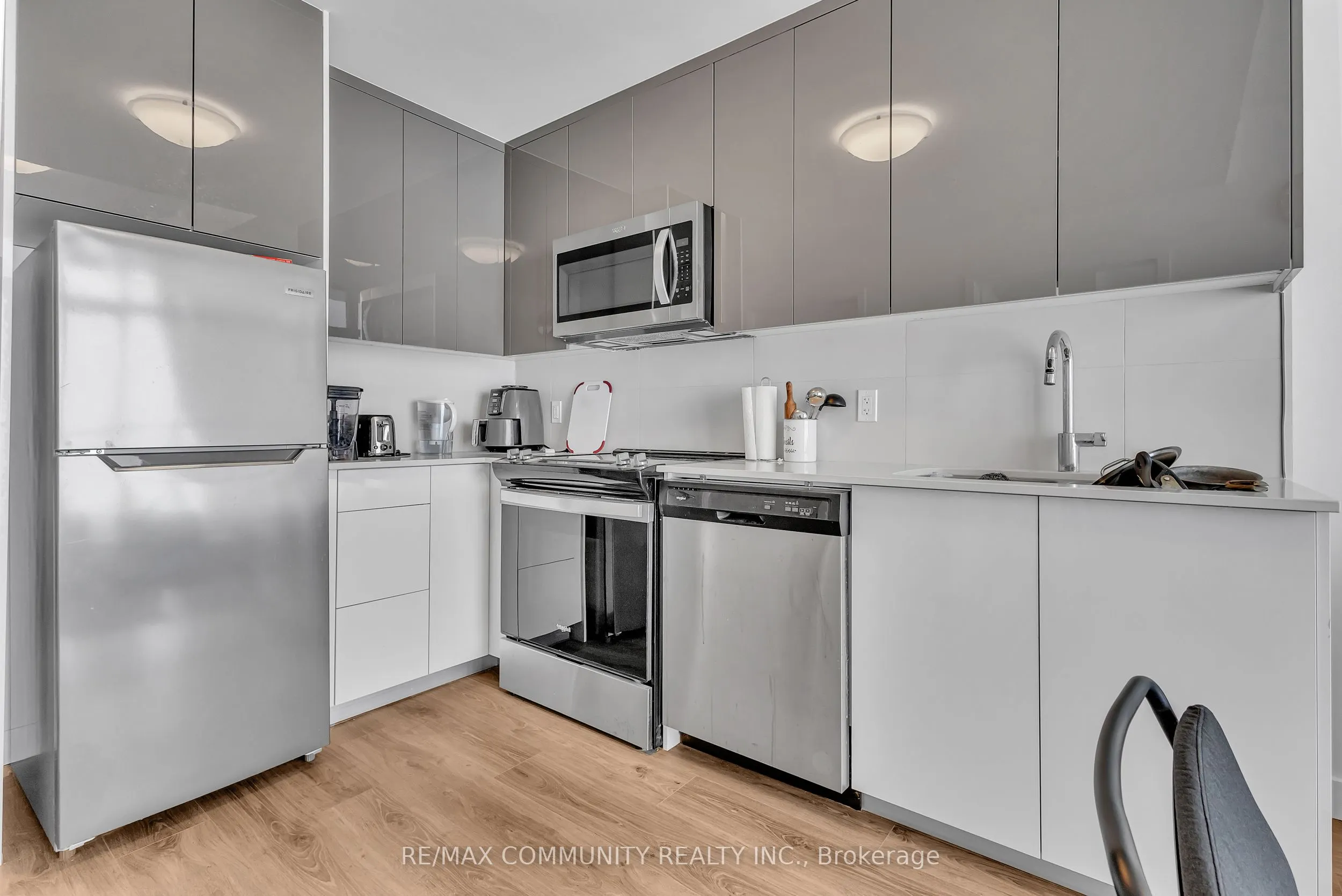 60 Frederick Street #3803