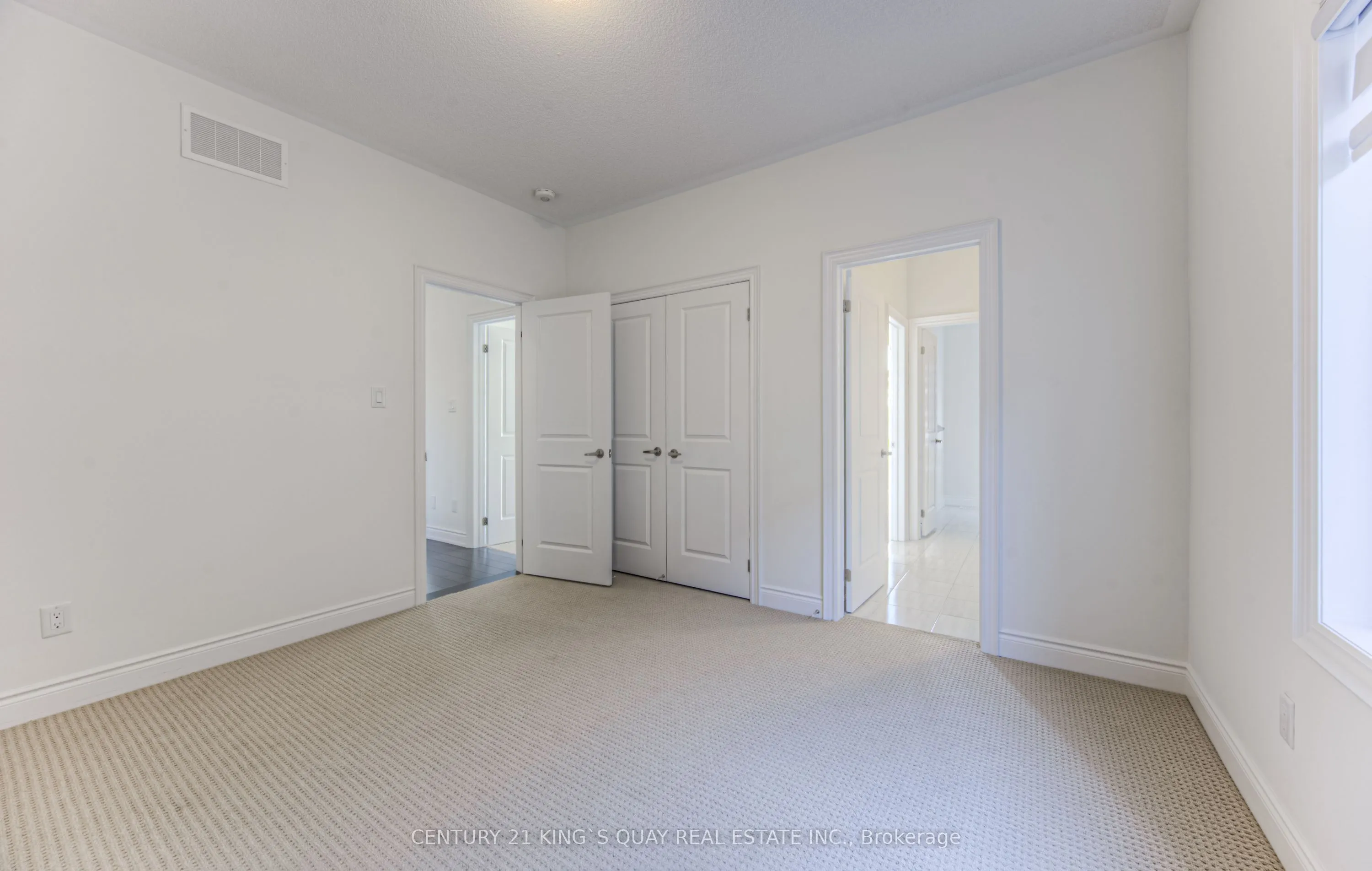 300 Forest Creek Drive