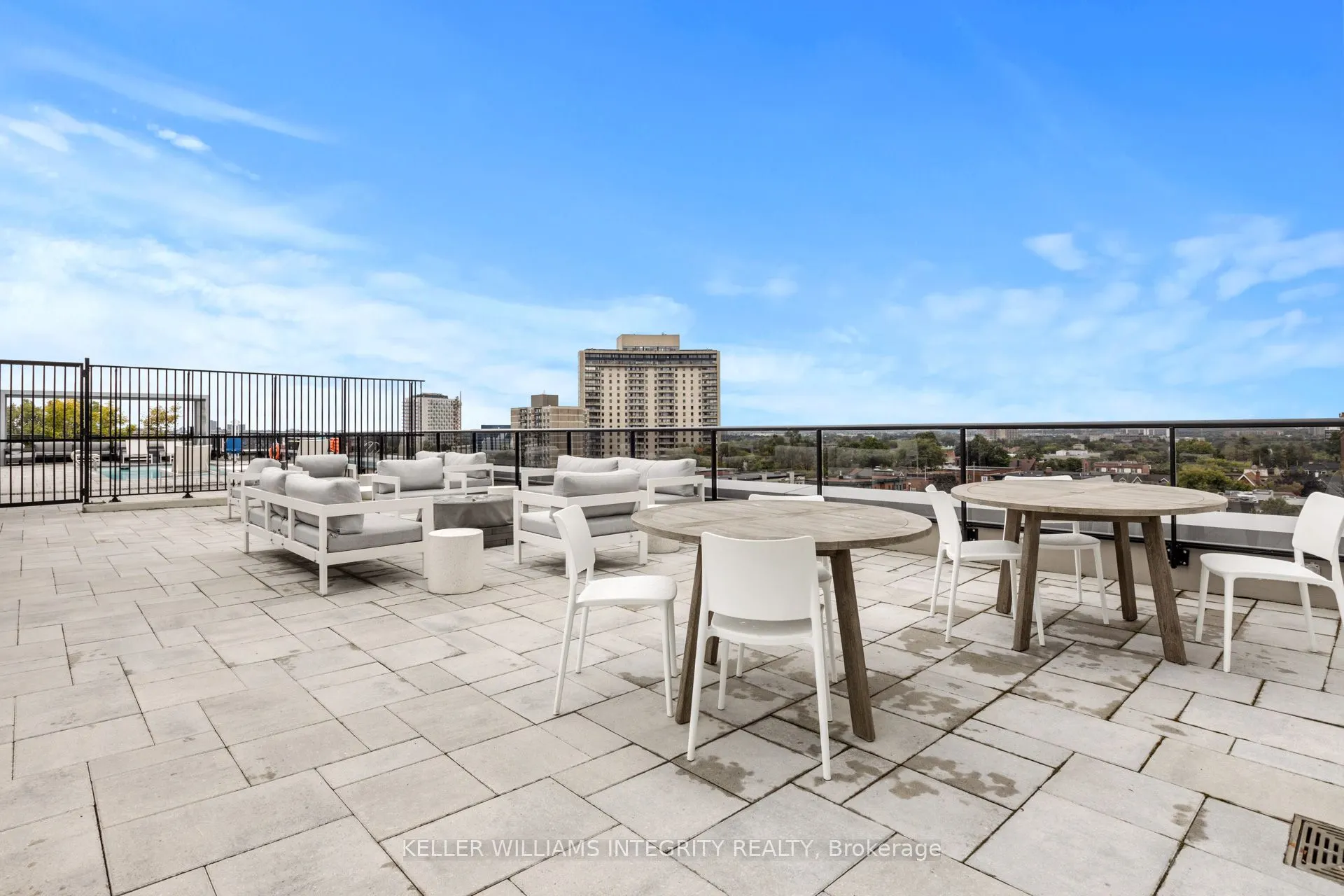560 Rideau Street, #511