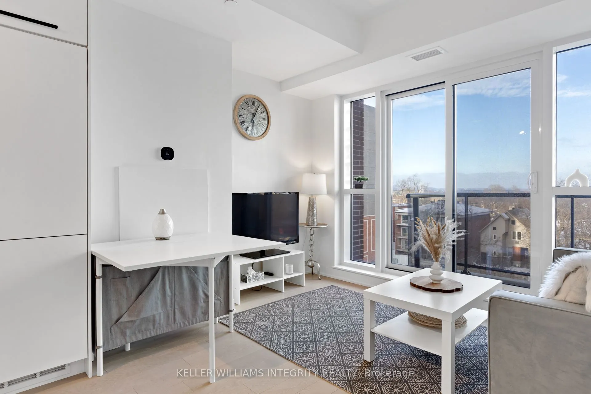 560 Rideau Street, #511