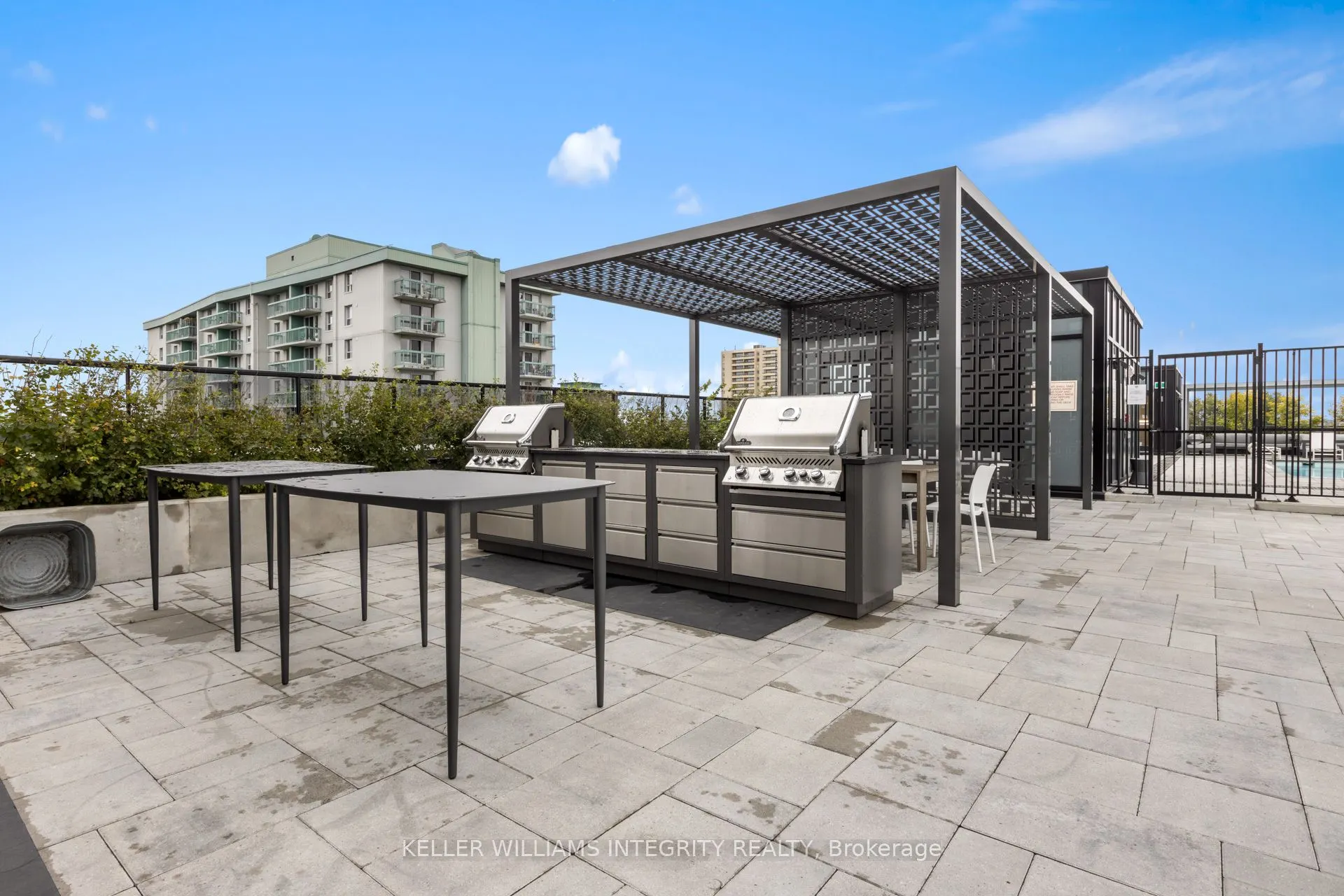 560 Rideau Street, #511