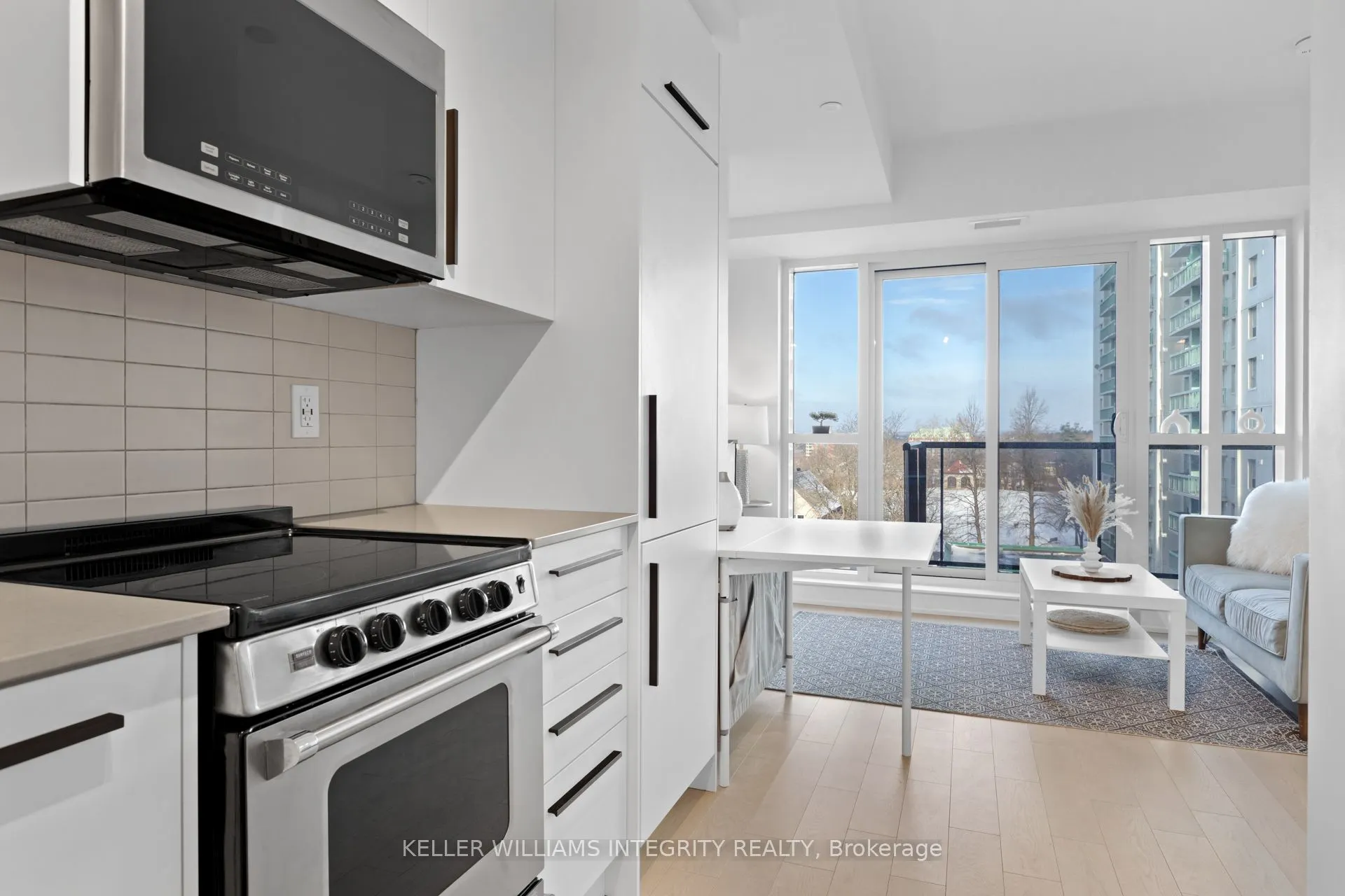 560 Rideau Street, #511