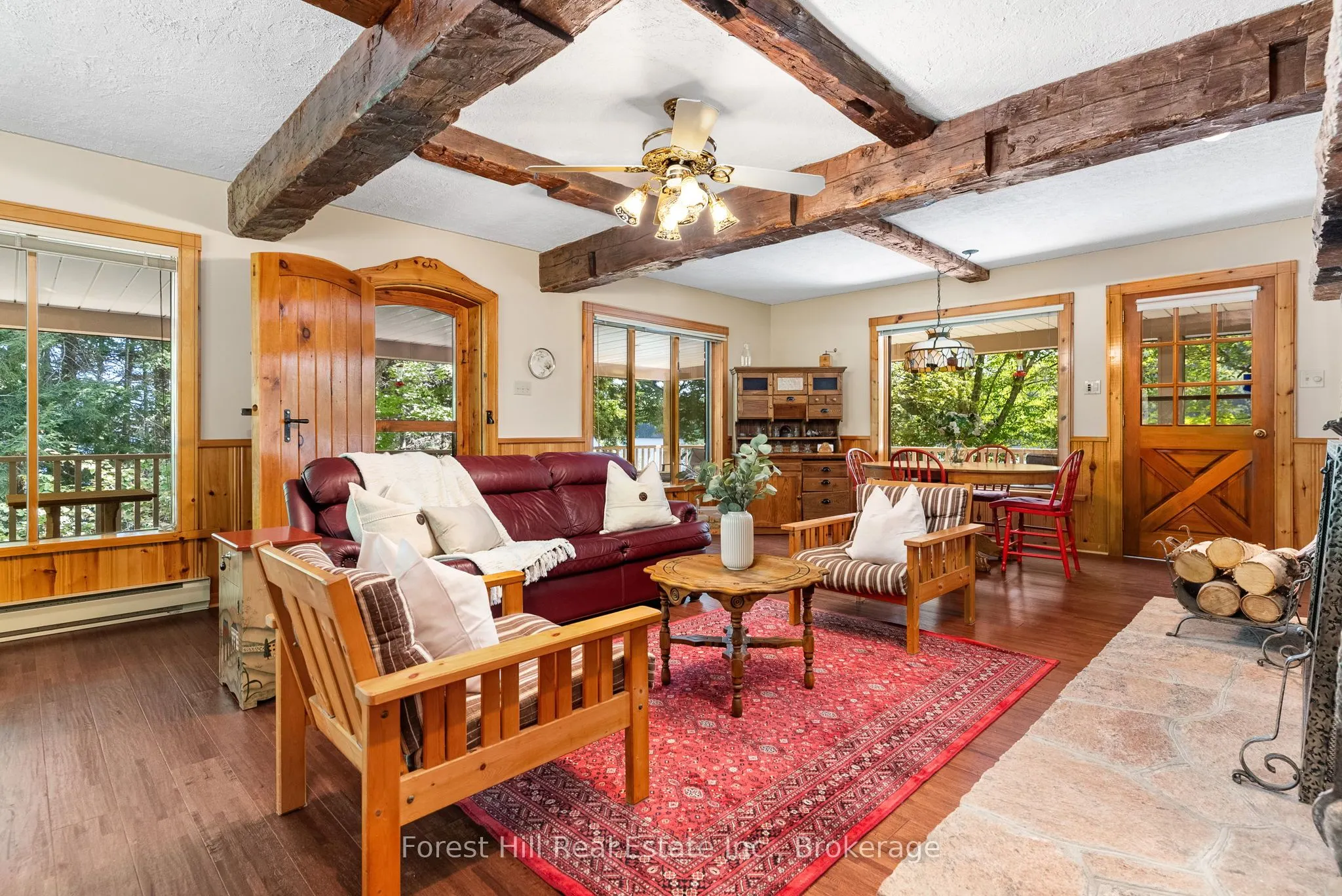 1089 Lutes Lane