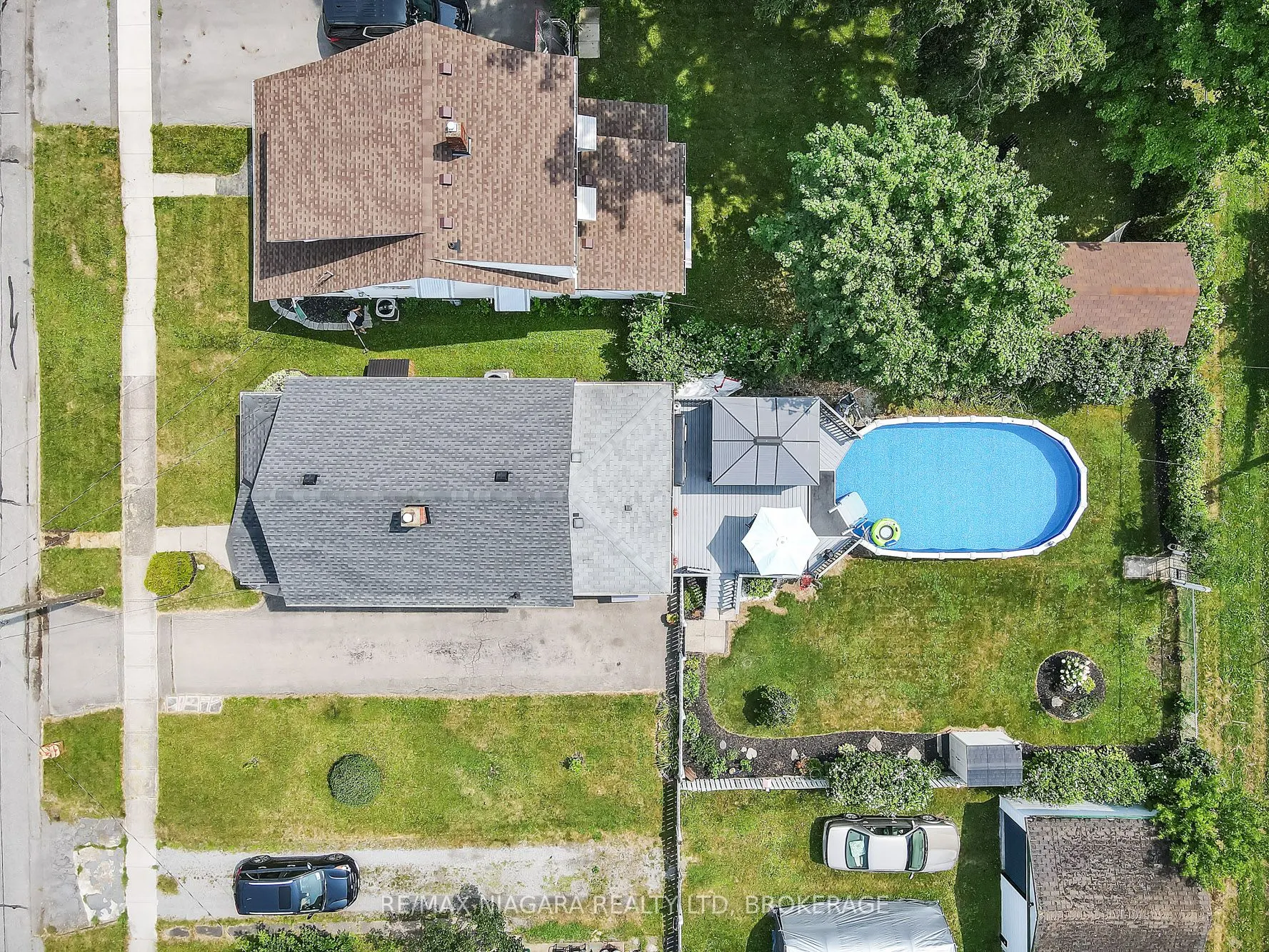259 Dufferin Street