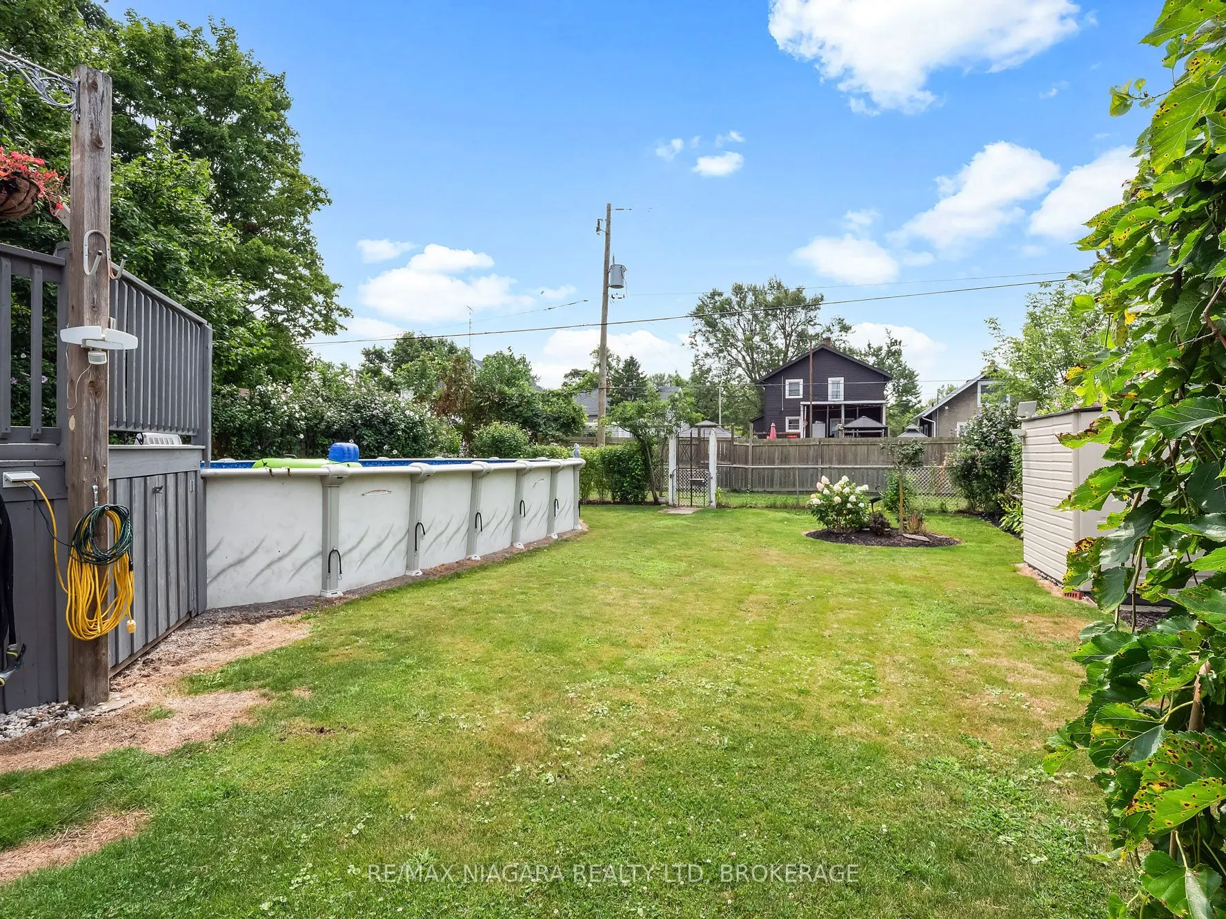 259 Dufferin Street