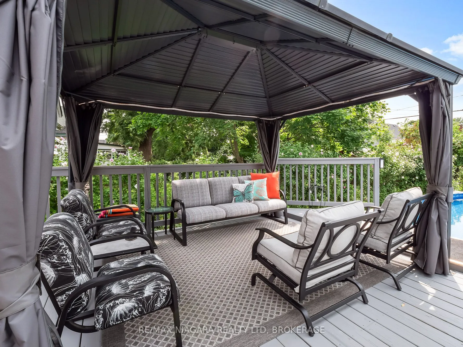 259 Dufferin Street