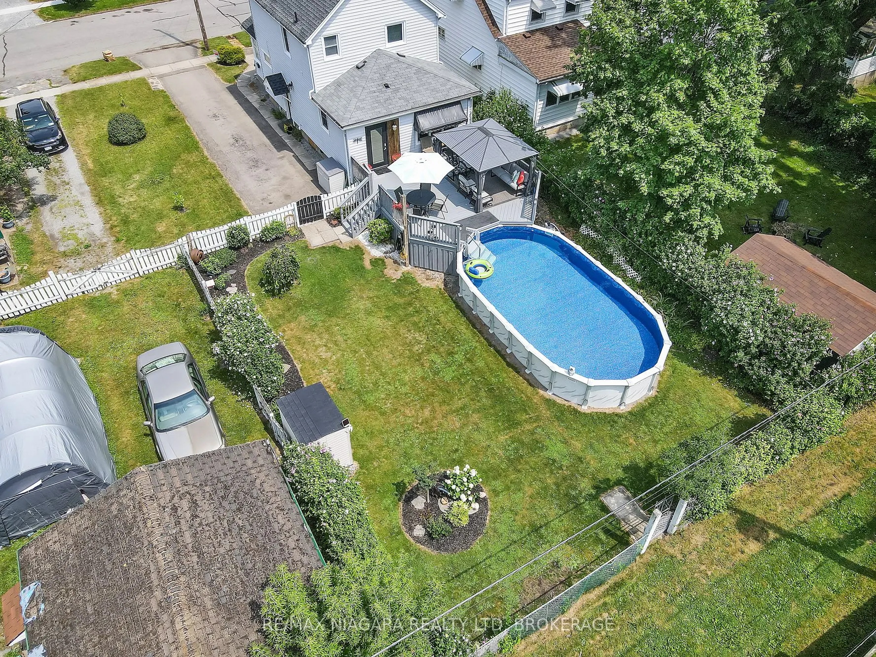 259 Dufferin Street