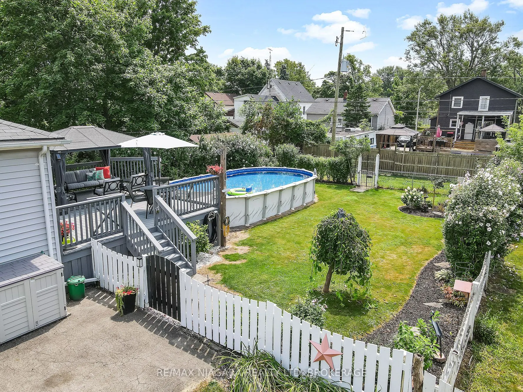 259 Dufferin Street