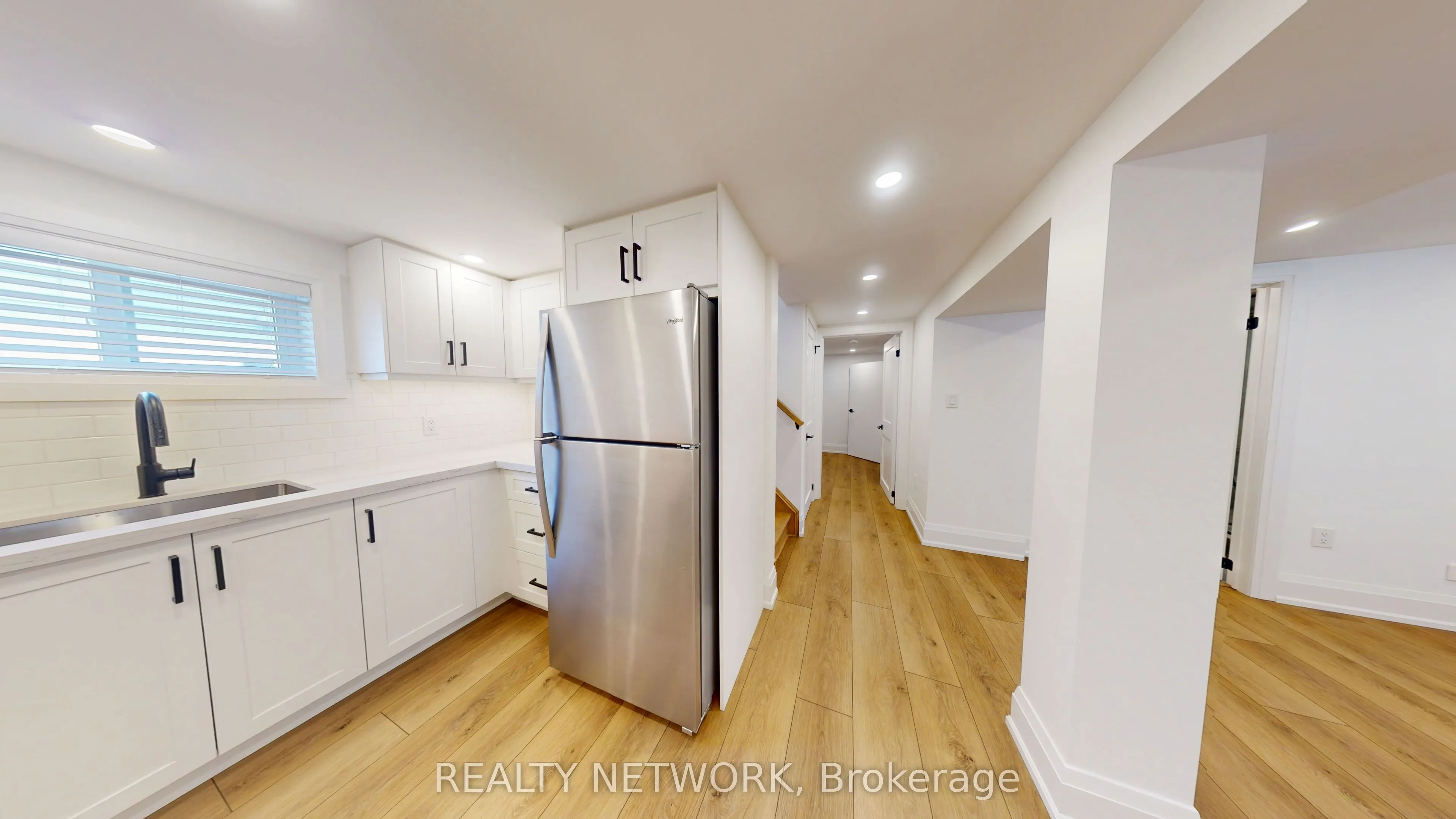 211 East 33rd Street