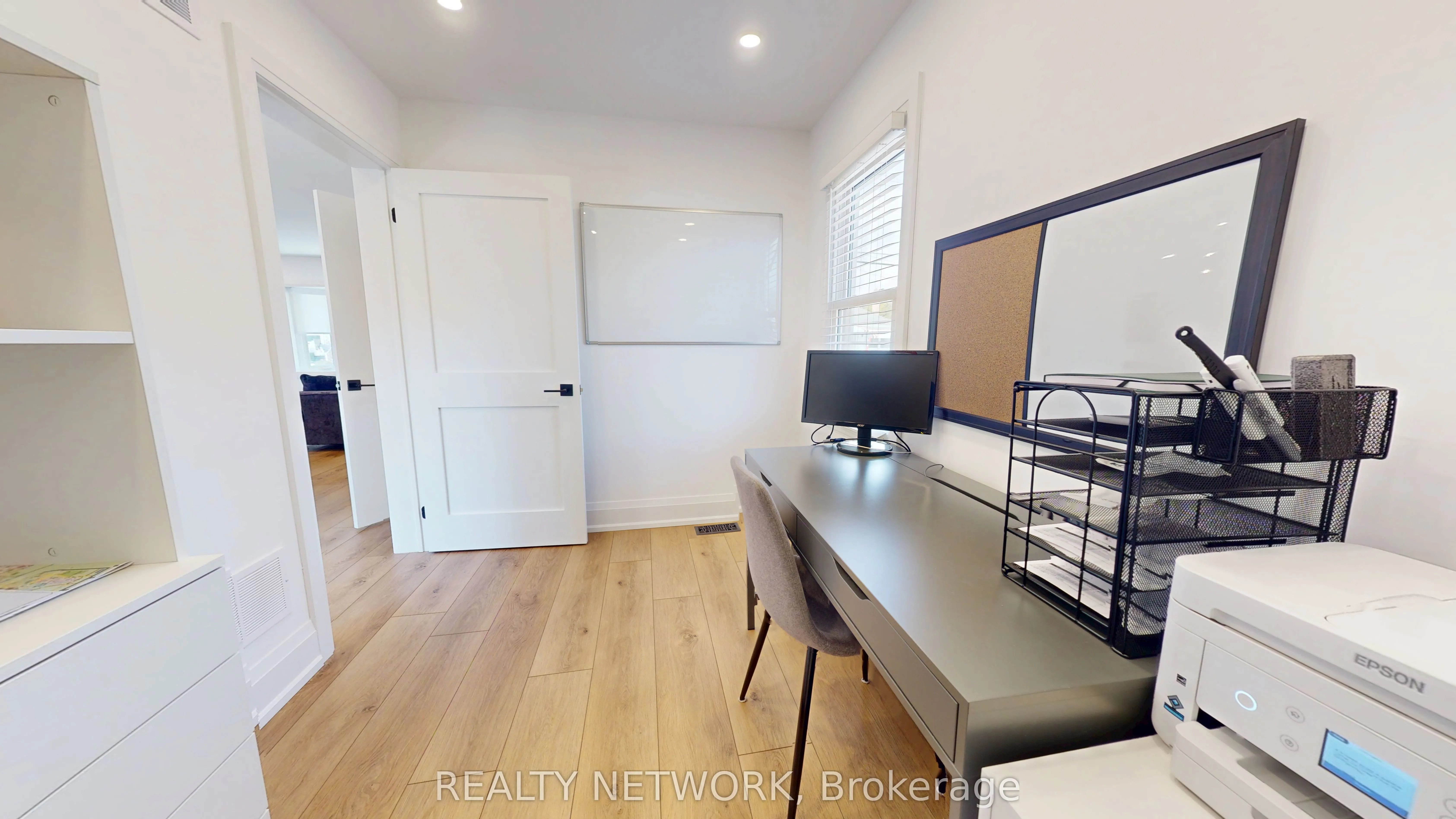 211 East 33rd Street